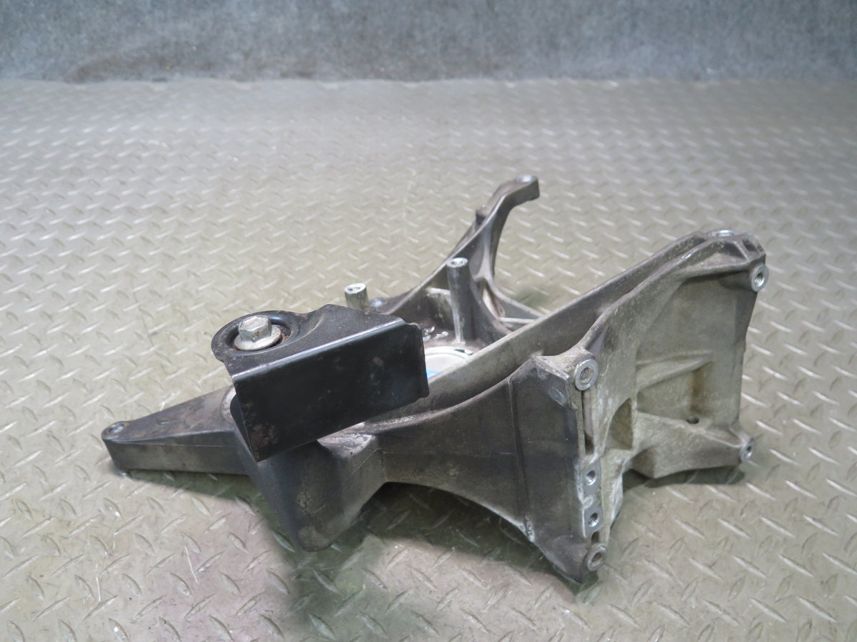 92-96 Chevrolet Corvette C4 Power Steering Pump Pulley Bracket OEM