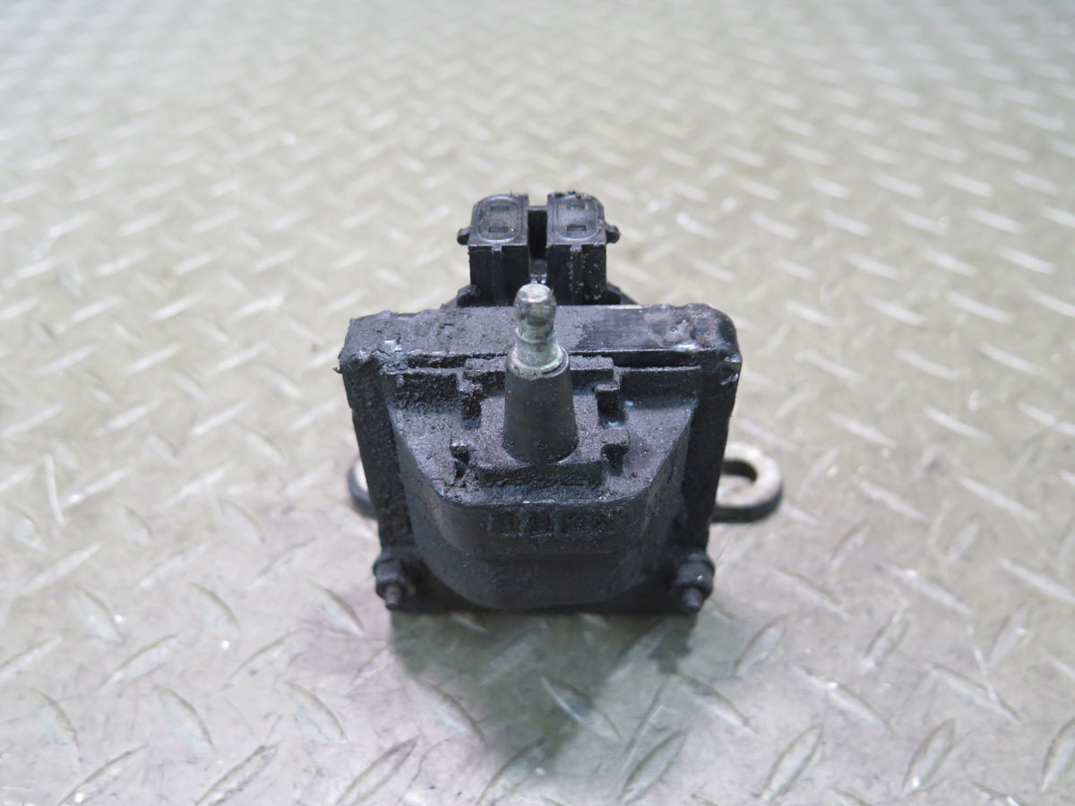 92-93 Chevrolet Corvette C4 V8 5.7L LT1 Engine Ignition Coil OEM