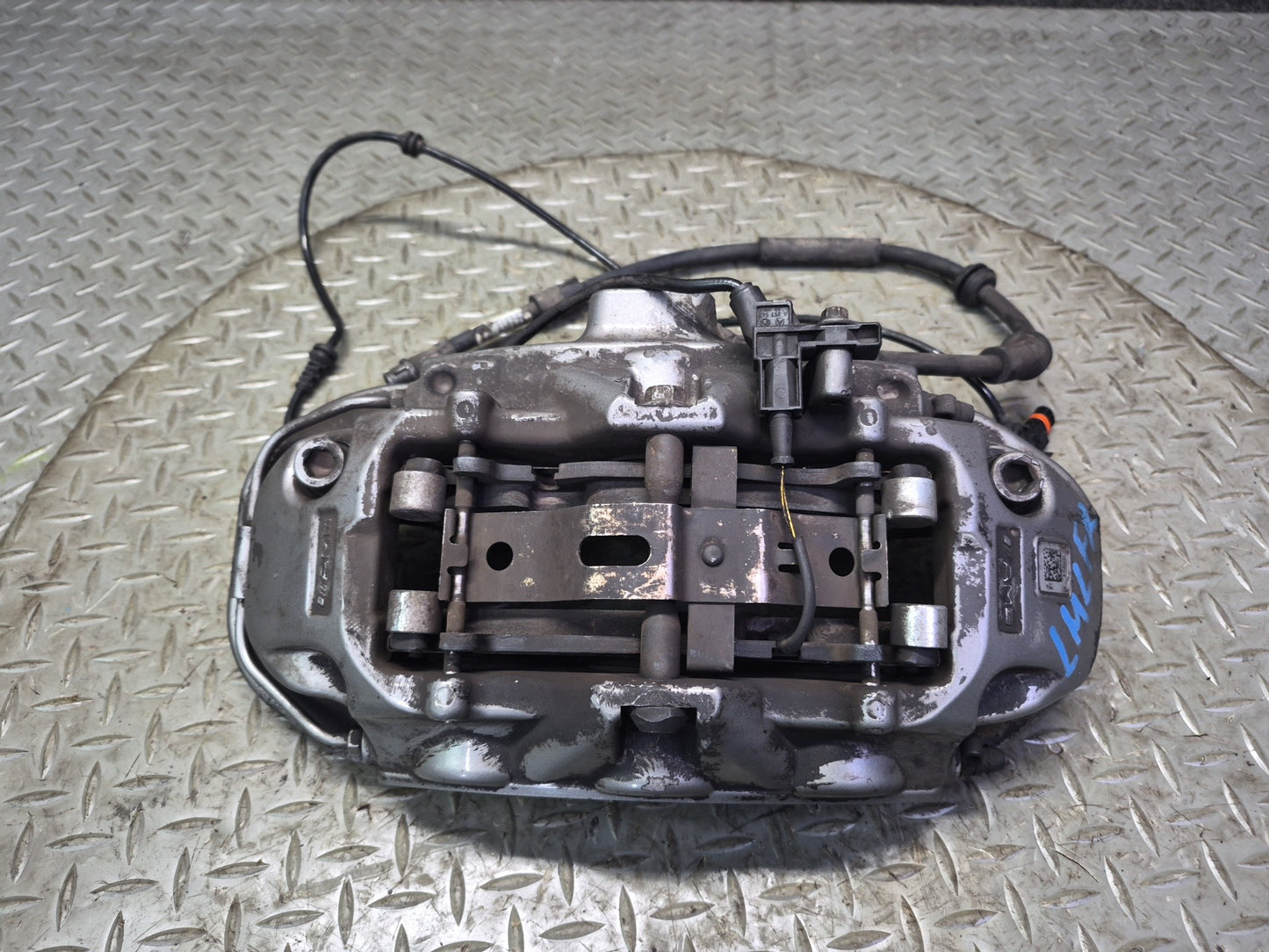 2012-2015 Mercedes X166 W166 ML AMG Front Left & Right Brake Caliper Set of 2
