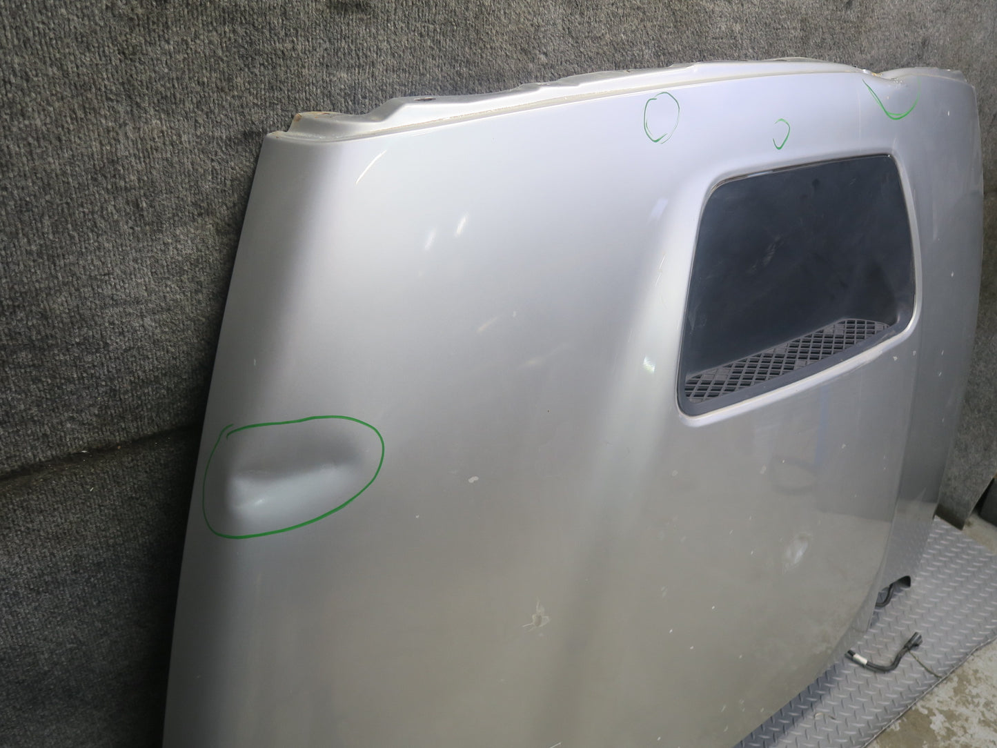 05-06 Dodge RAM SRT10 DR Front Hood Bonnet Shell Panel Bright Silver Damaged