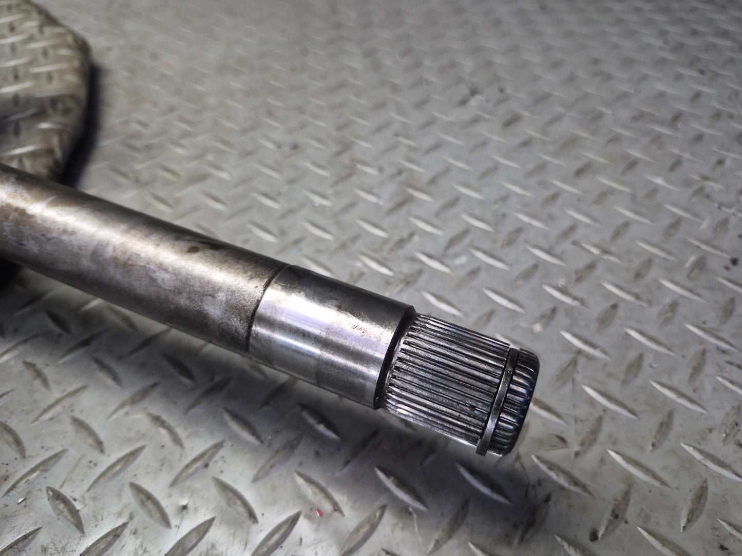 2012-2015 Mercedes W166 ML63 AMG AWD Front Right Suspension Axle Shaft