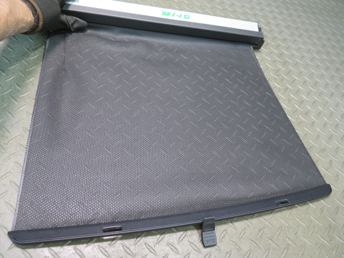 2012-2016 BMW F10 M5 Rear Right Door Window Blind Sun Shade 9171786