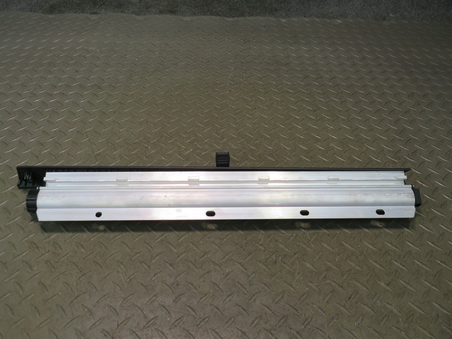 2012-2016 BMW F10 M5 Rear Right Door Window Blind Sun Shade 9171786