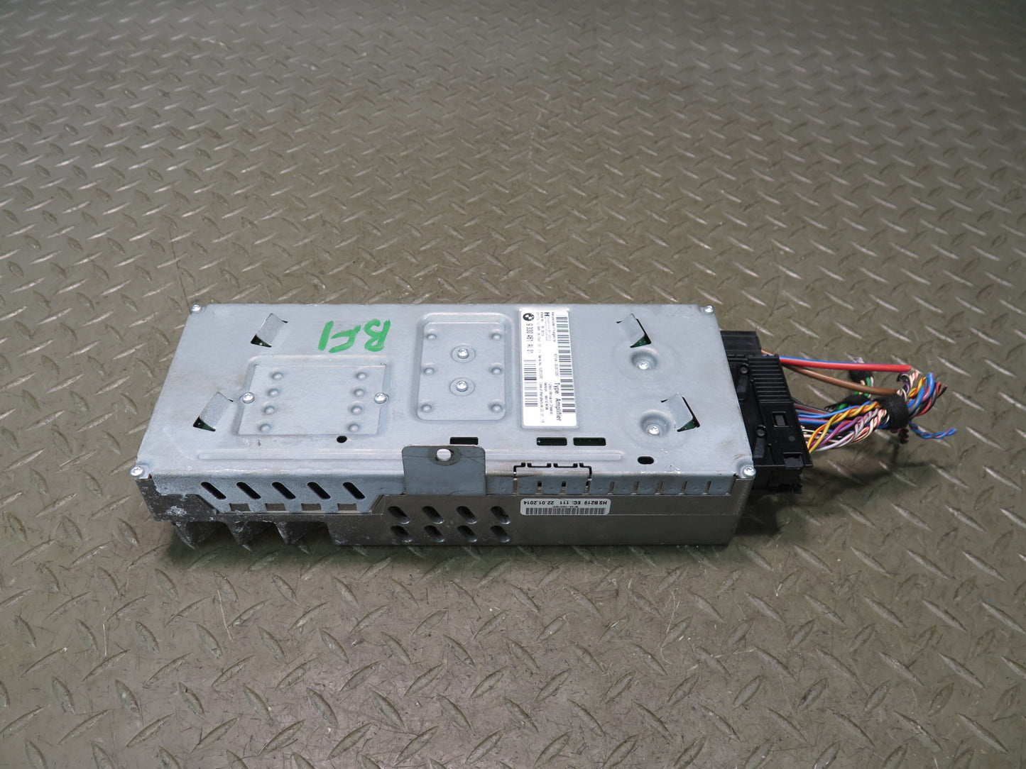 2014-2016 BMW F10 F11 M5 TOP Hi-fi Harman Radio Audio Amplifier AMP 9330461