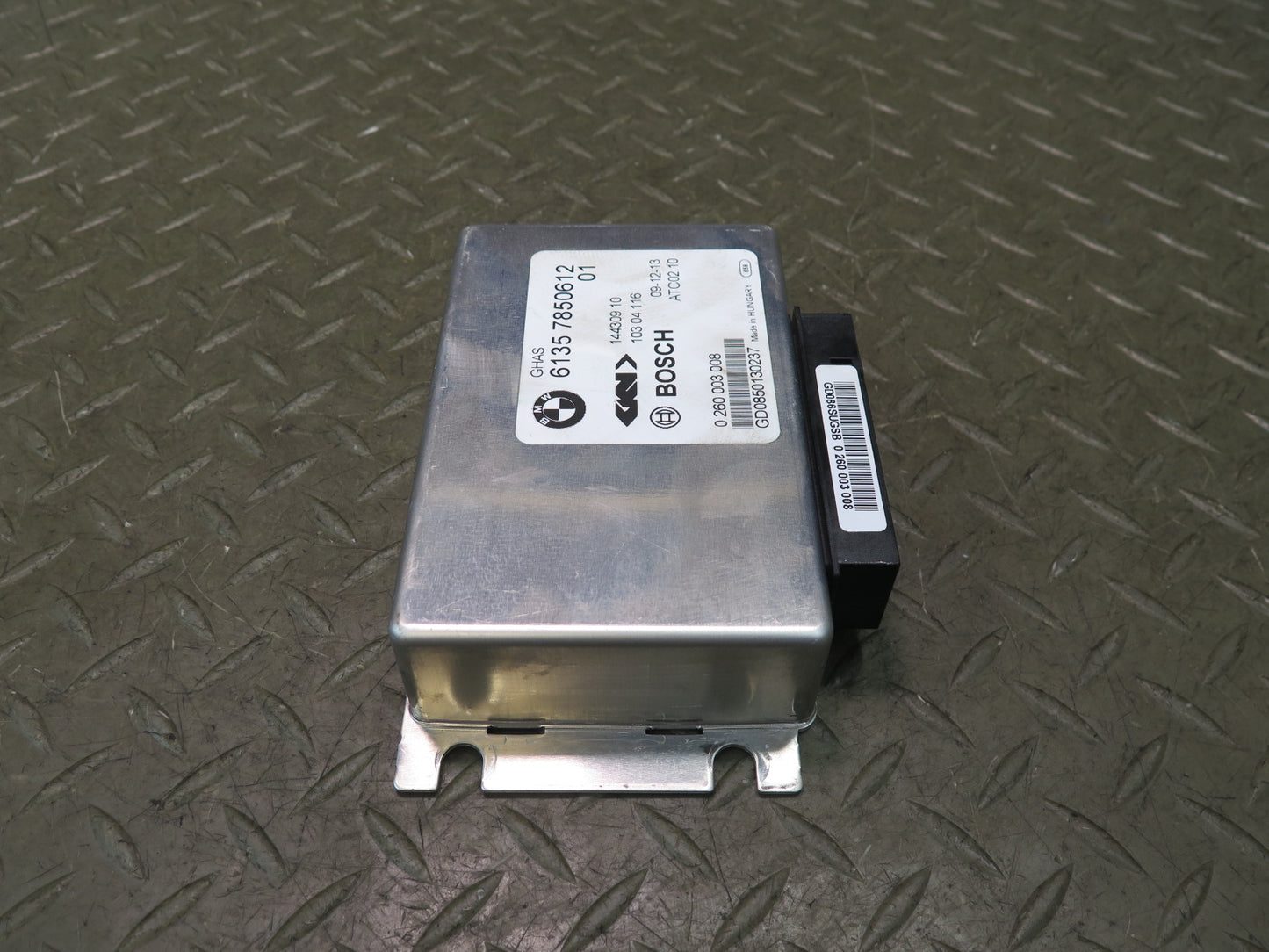 2011-2016 BMW F10 M5 Regulated Differential Lock Control Module 7850612