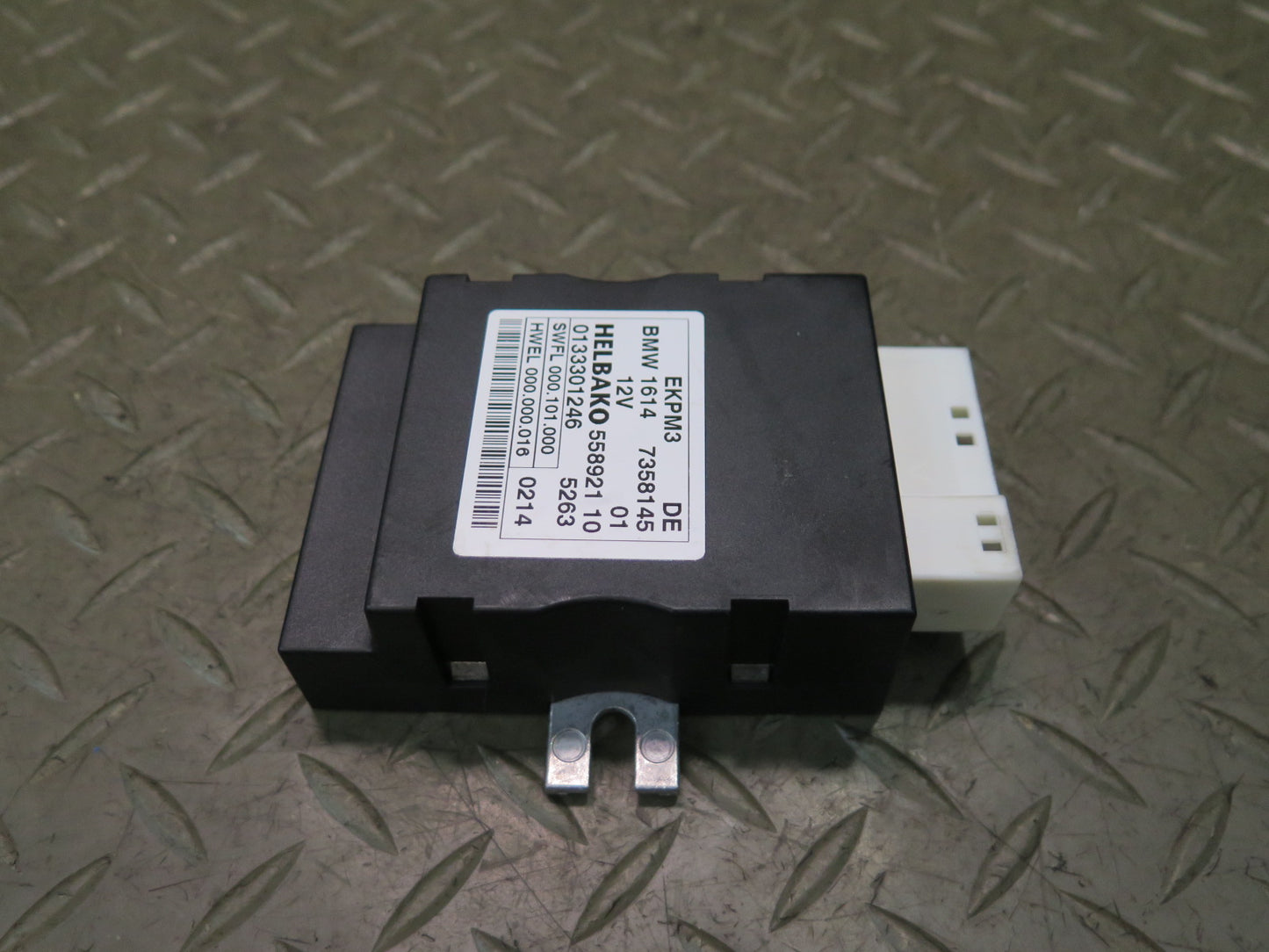 2011-2016 BMW F10 M5 Fuel Pump Control Module 7358145