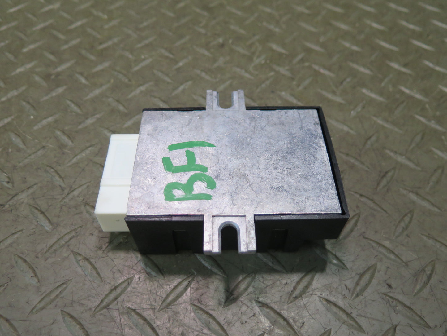 2011-2016 BMW F10 M5 Fuel Pump Control Module 7358145
