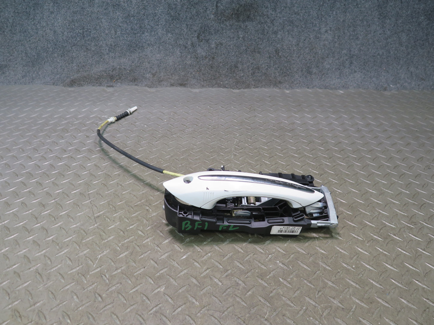 2011-2016 BMW F10 M5 Front Left Door Exterior Handle w Keyless Entry