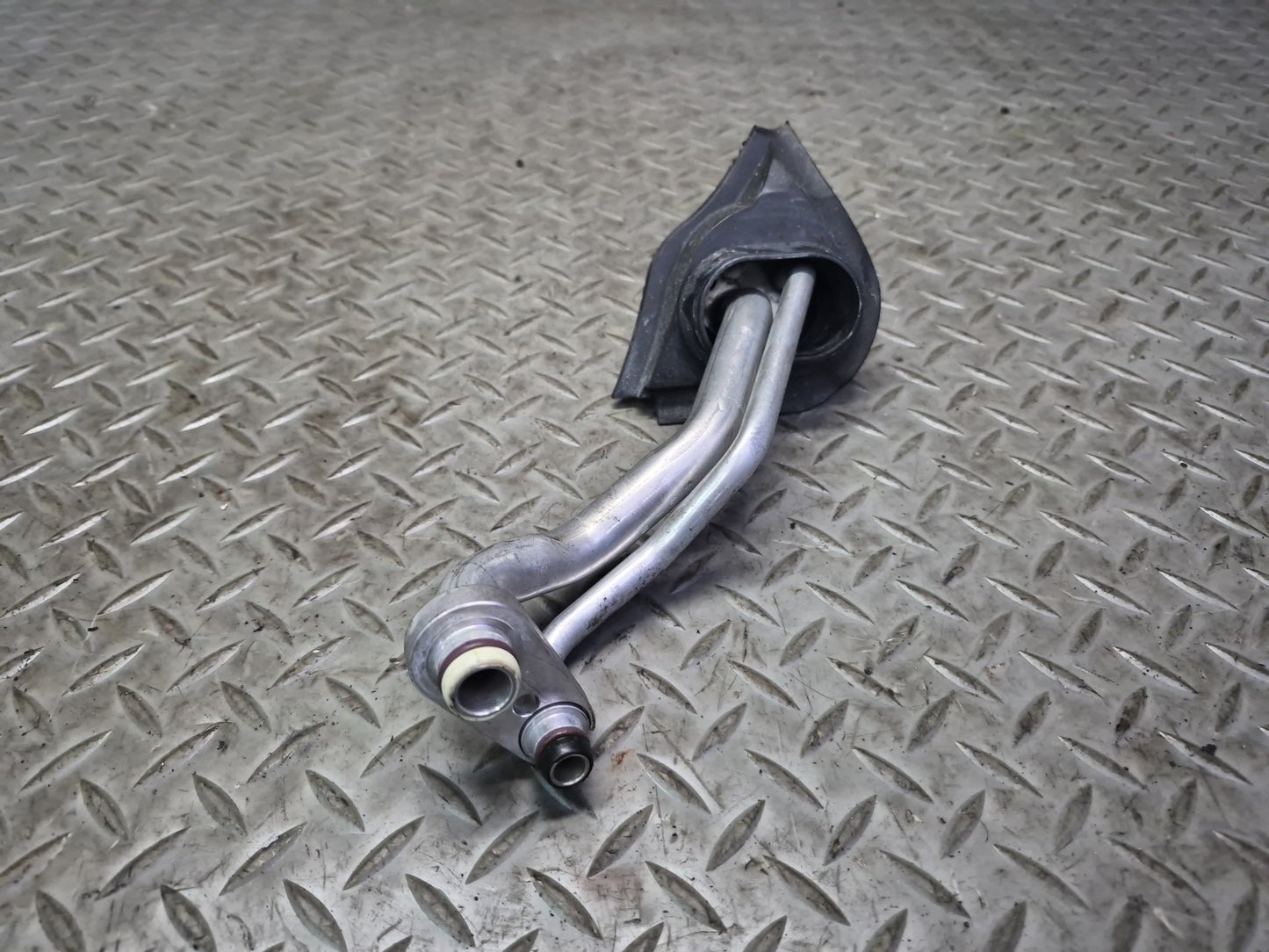 01-06 BMW E46 330Ci M54 A/C Air Condition Hose Pipe Line Dryer Set OEM