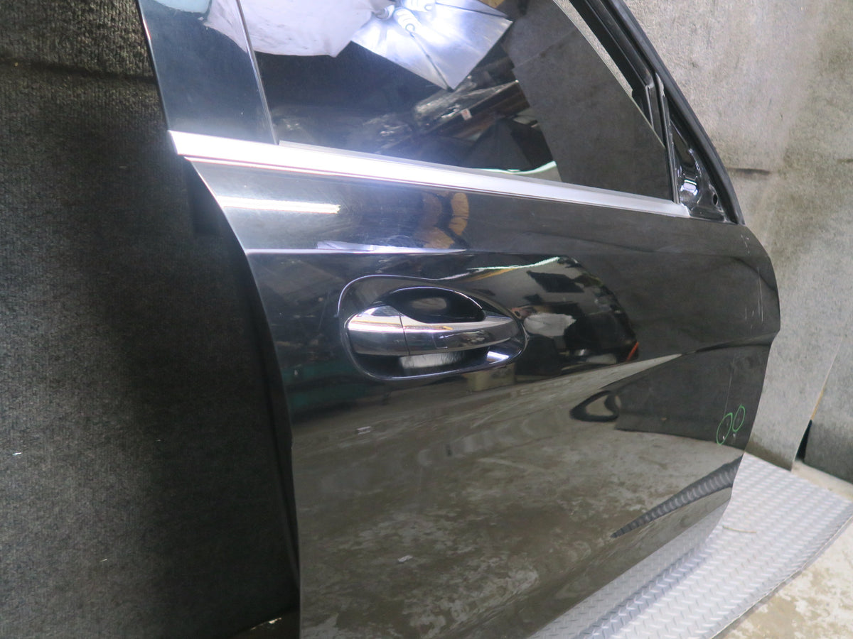 2012-2019 Mercedes W166 GLE ML Front Right Door Shell Panel w Glass Damaged