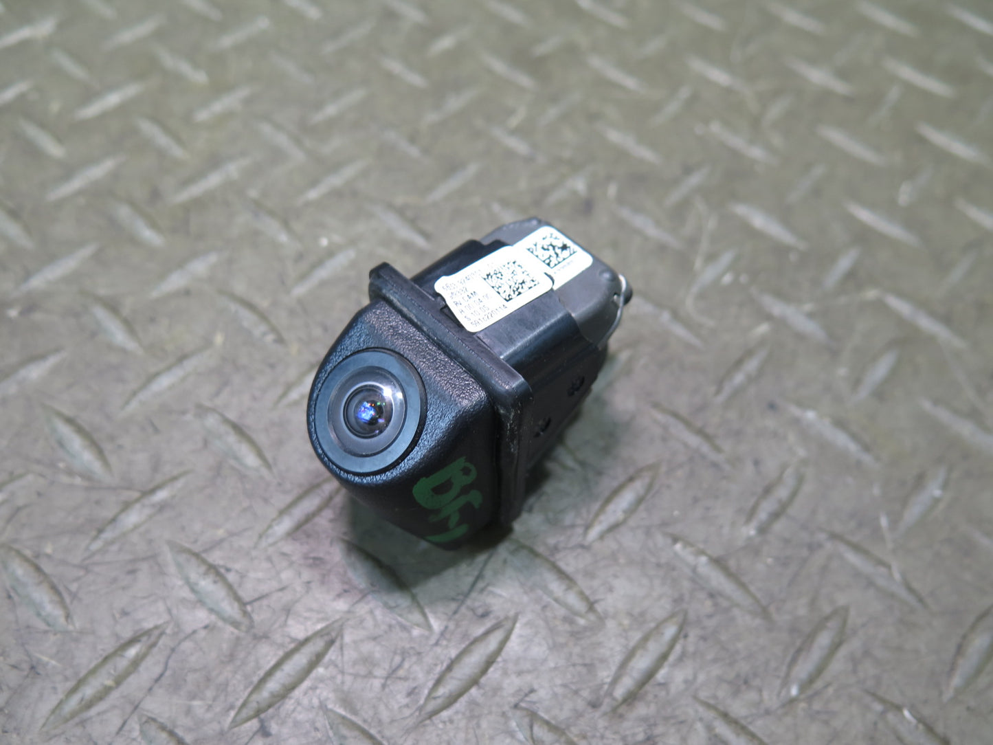 2011-2016 BMW F07 F10 M5 Rear View Reverse Backup Camera 9240351