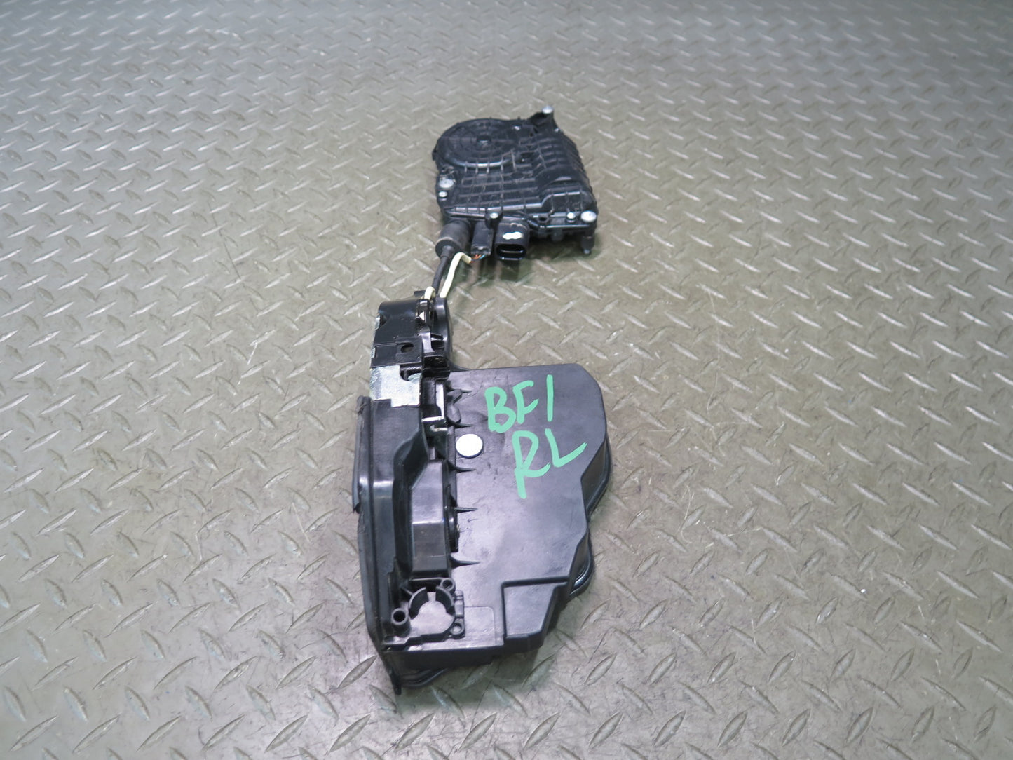 2011-2016 BMW F10 F11 M5 Rear Left Door Lock Latch Actuator w Soft Close
