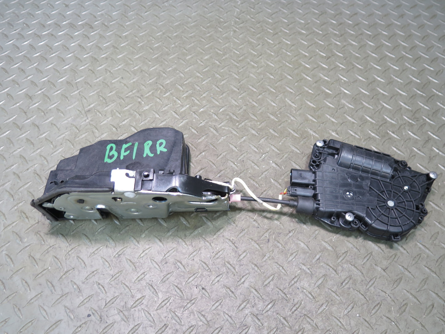 2011-2016 BMW F10 M5 Rear Right Door Lock Latch Actuator w Soft Close