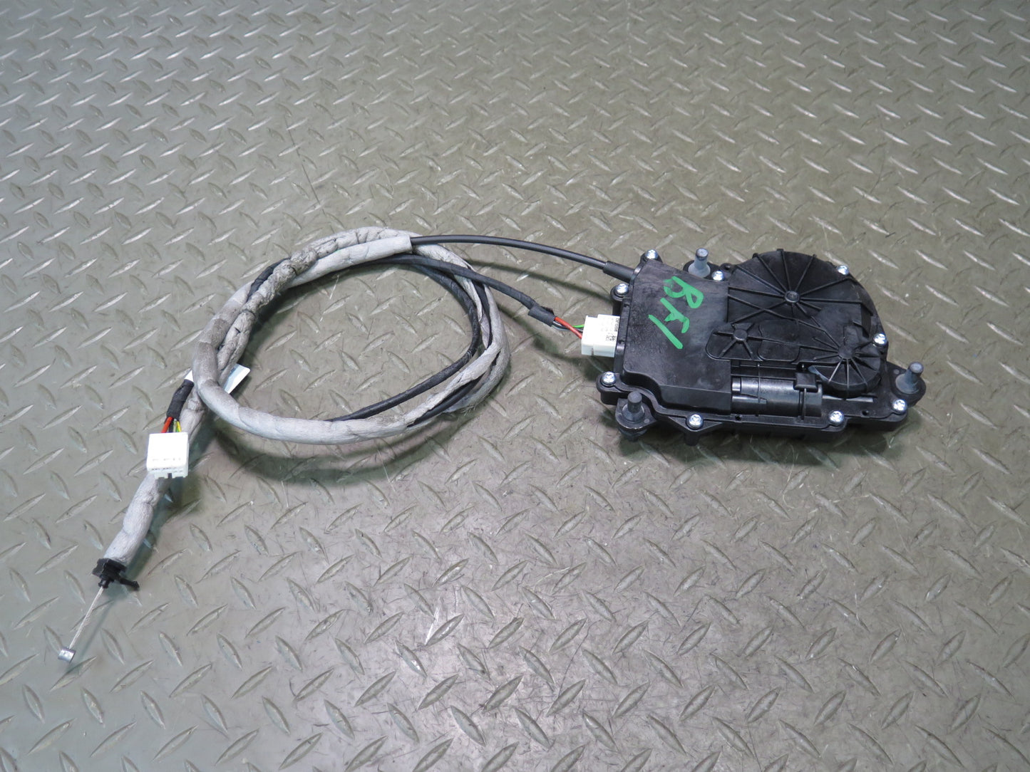 2011-2016 BMW F07 F10 M5 Rear Trunk Lid Lock Power Actuator Drive Motor OEM