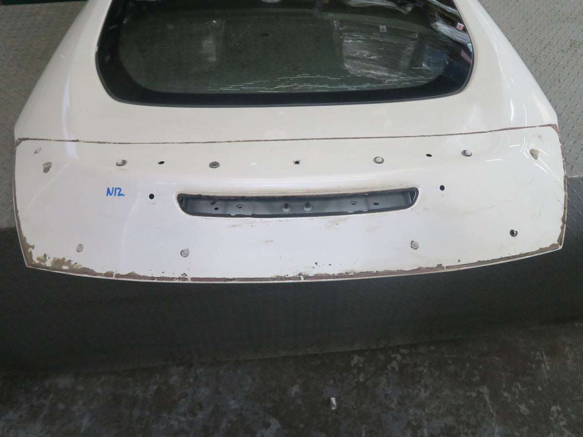 15-20 Nissan Z34 370Z Coupe Nismo Tailgate Liftgate Shell Panel w Glass OEM