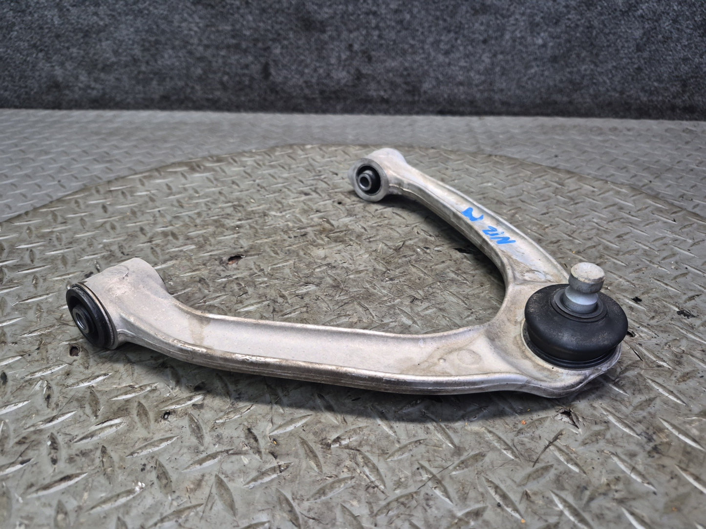 09-20 Nissan Z34 370Z Set of 2 Front Left Upper & Lower Control Arm OEM