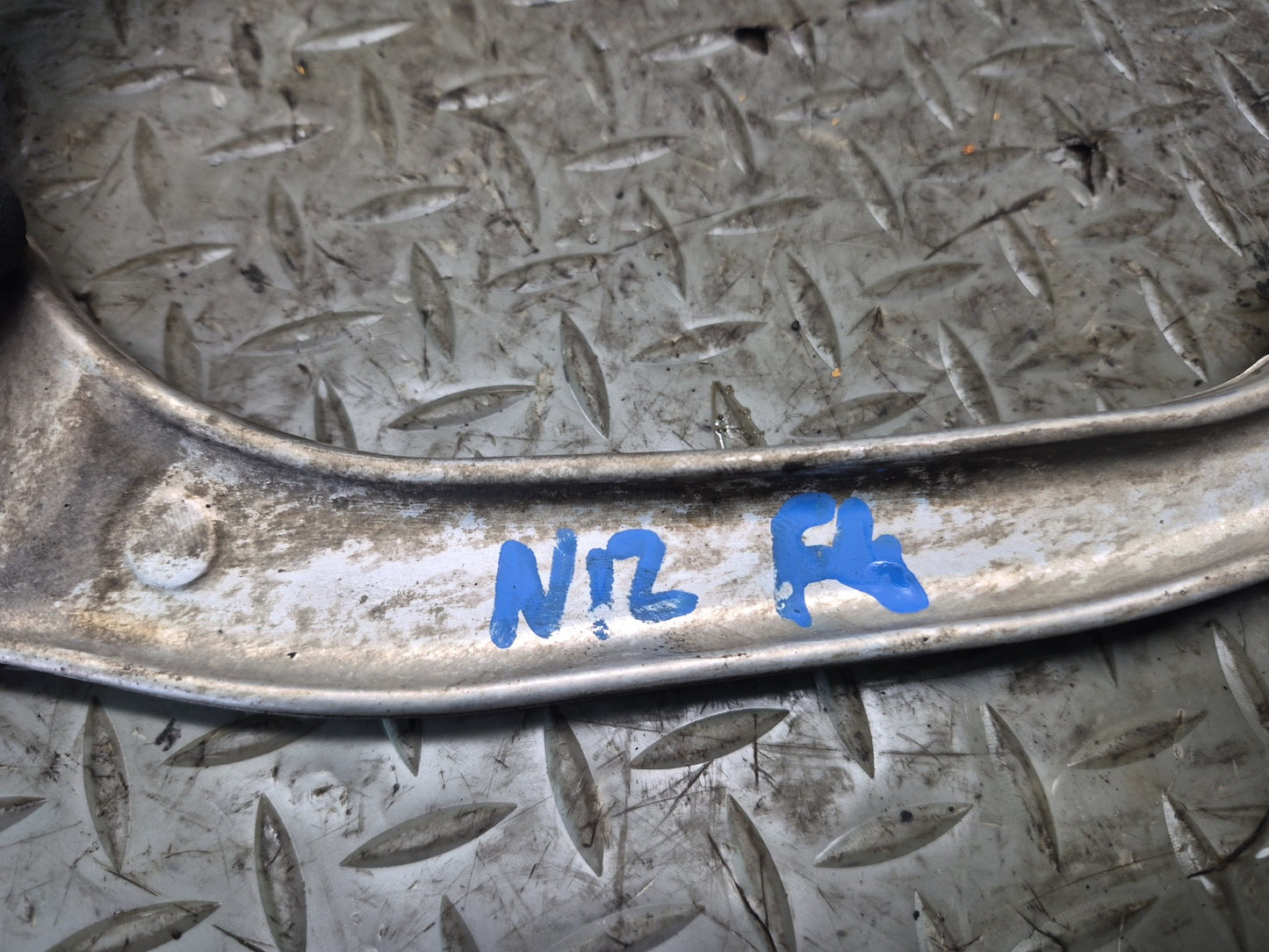 09-20 Nissan Z34 370Z Set of 2 Front Left Upper & Lower Control Arm OEM