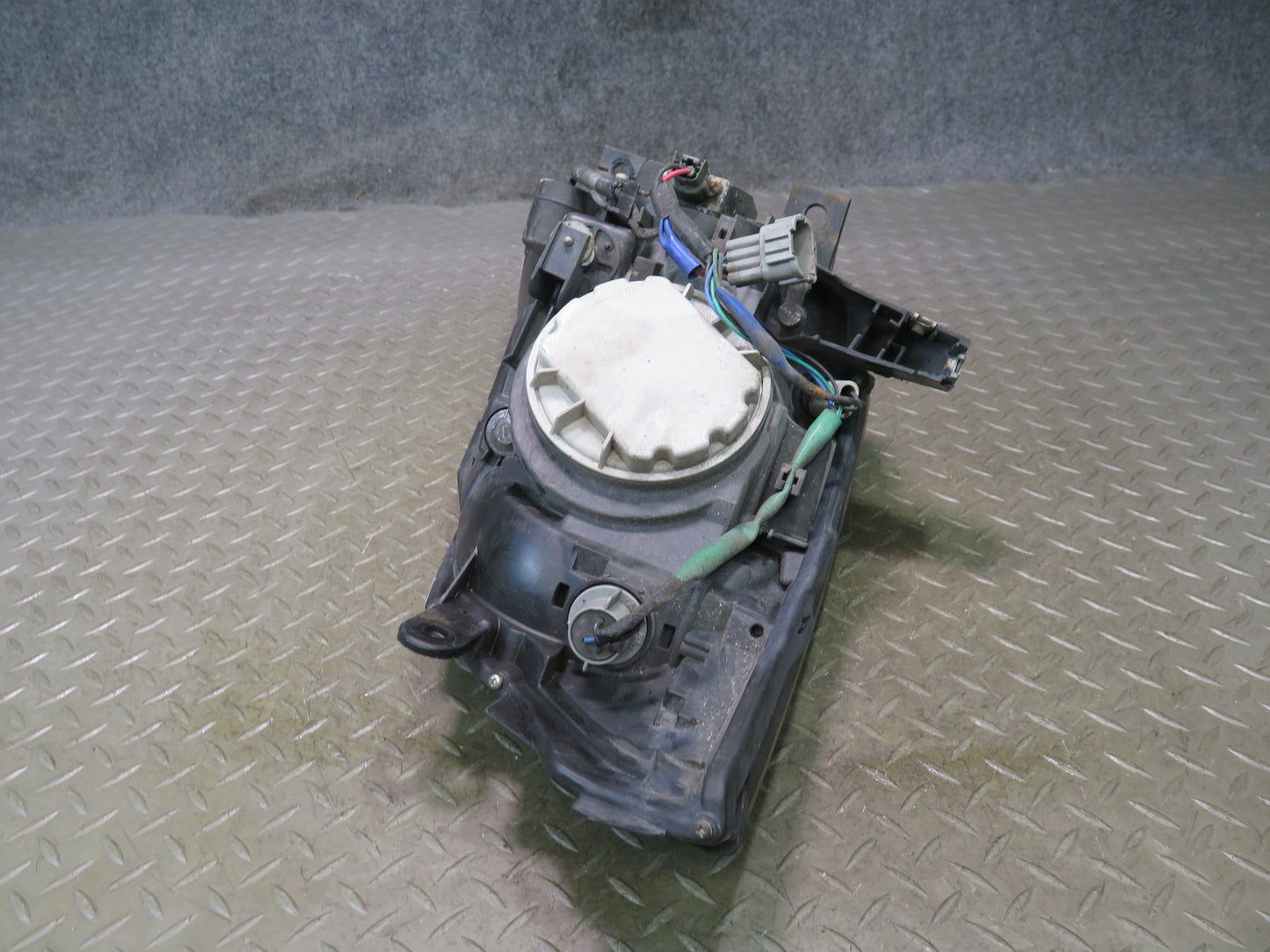 06-09 Nissan 350Z Z33 Front Left Side Xenon HID Headlight Lamp OEM
