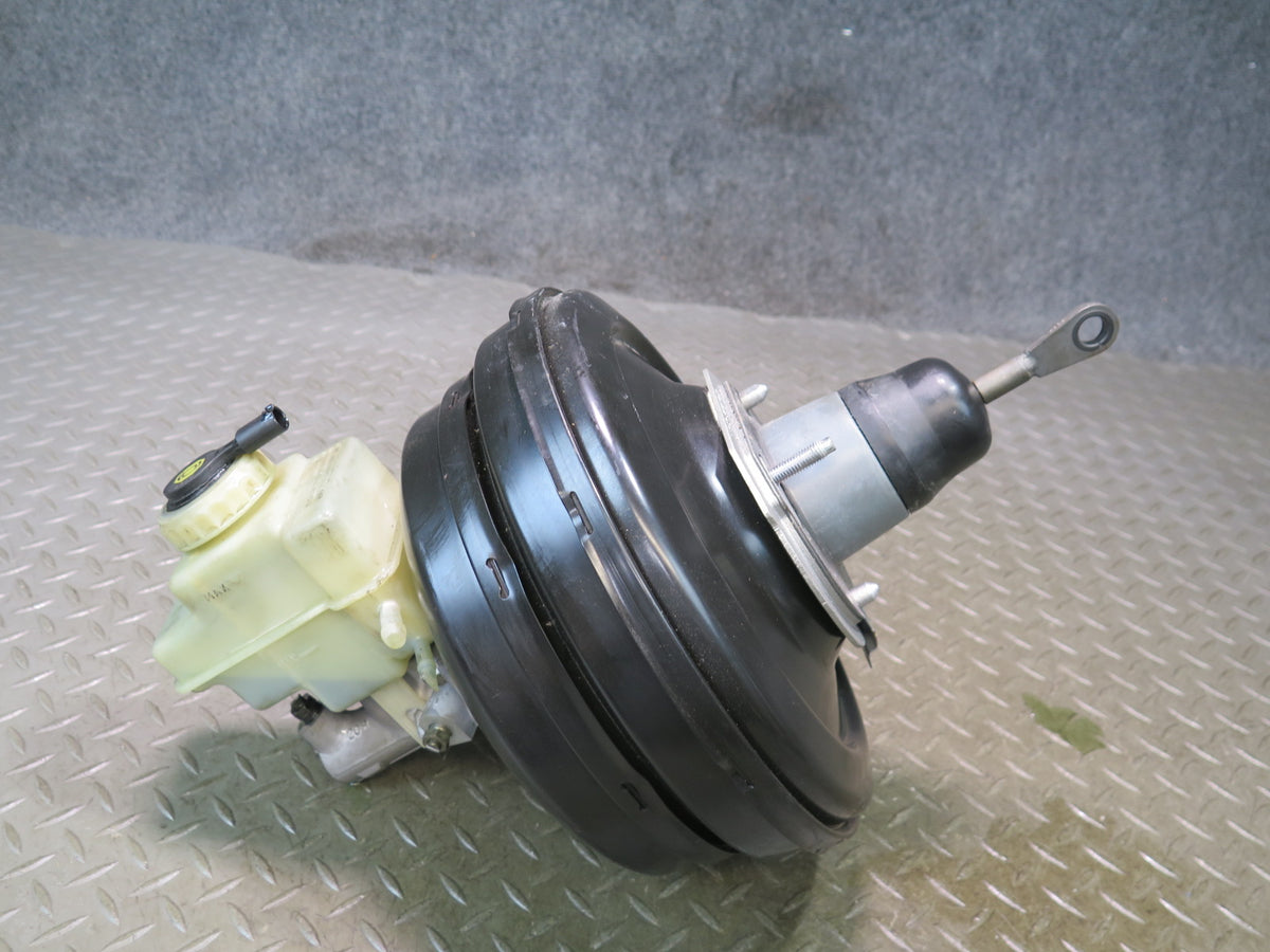 1998 BMW E39 540i Brake Master Cylinder Booster Fluid Reservoir OEM