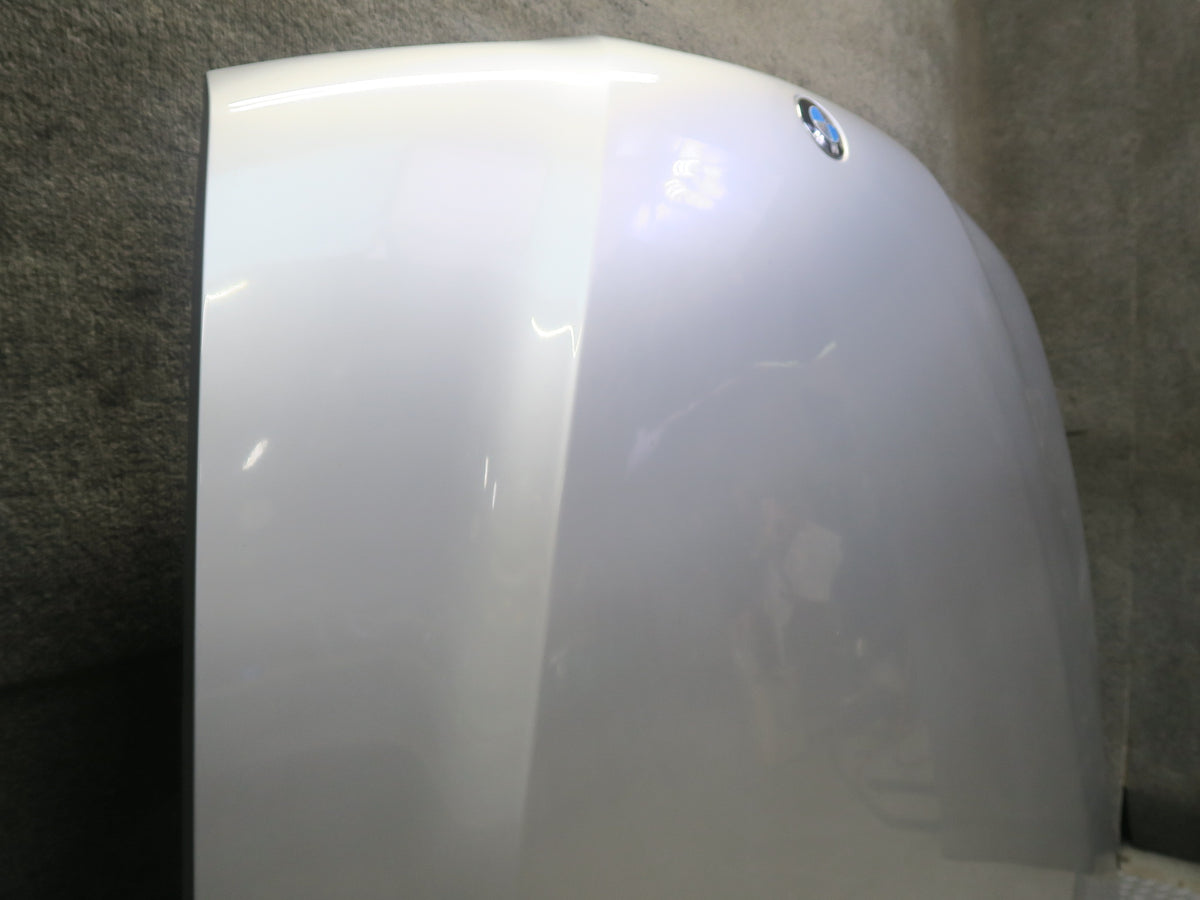 97-98 BMW E39 540i Front Hood Bonnet Shell Cover Panel Arctic Silver OEM