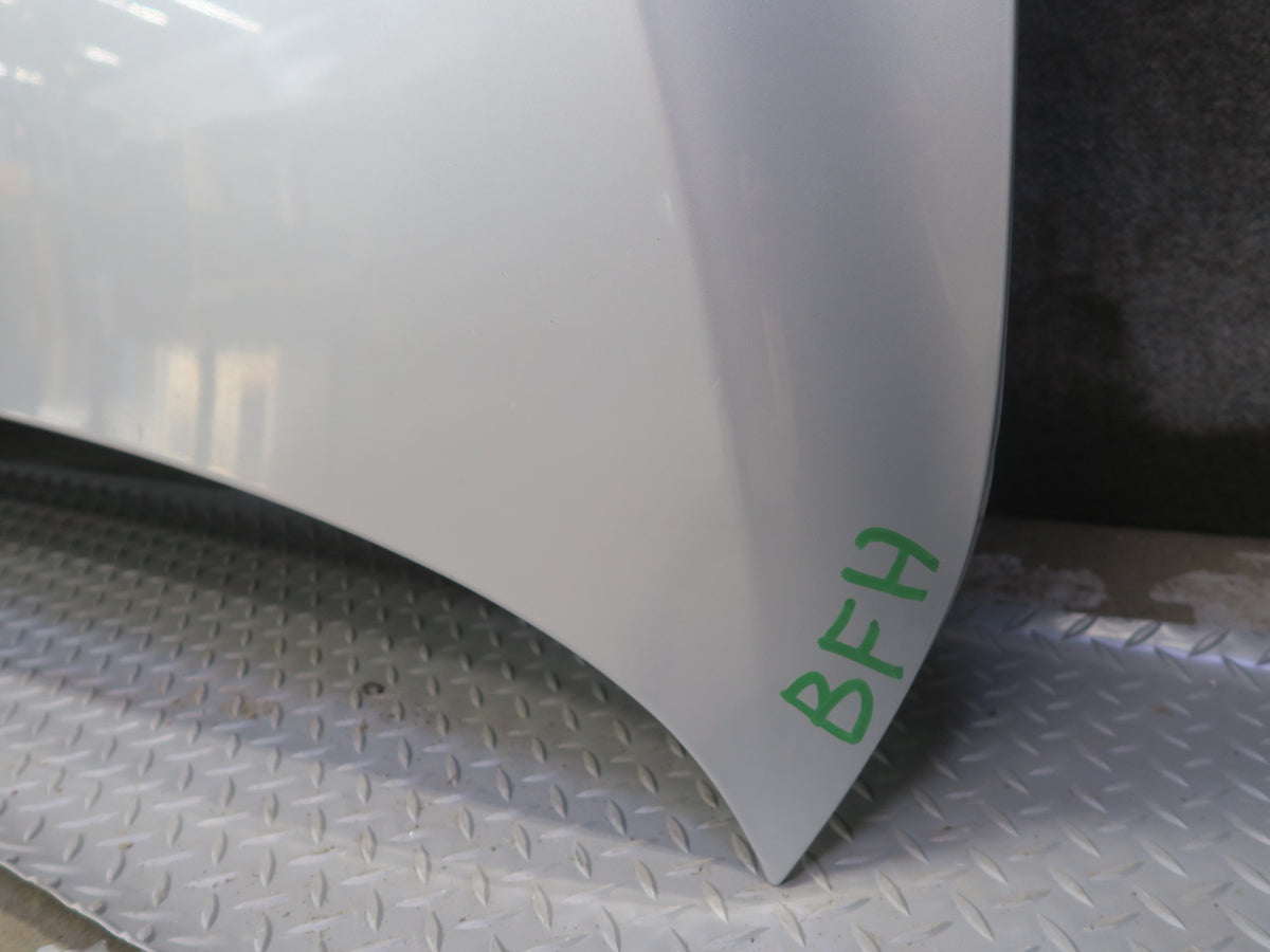 97-98 BMW E39 540i Front Hood Bonnet Shell Cover Panel Arctic Silver OEM