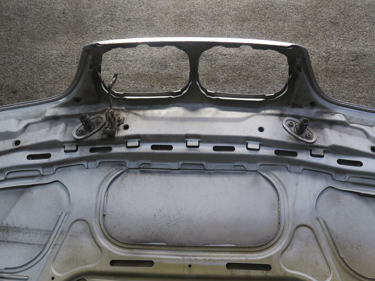 97-98 BMW E39 540i Front Hood Bonnet Shell Cover Panel Arctic Silver OEM