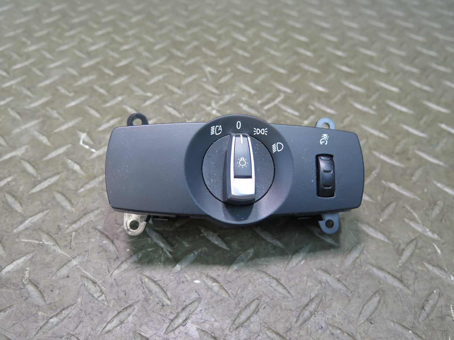2011-2016 BMW F07 F10 M5 Headlight Light Lamp Dimmer Control Switch 9204068 OEM