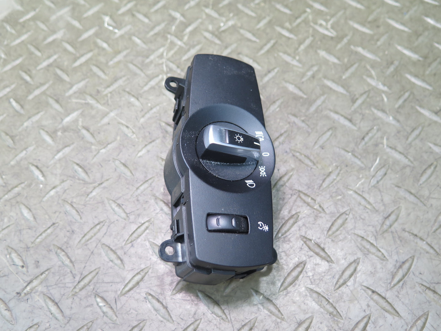 2011-2016 BMW F07 F10 M5 Headlight Light Lamp Dimmer Control Switch 9204068 OEM