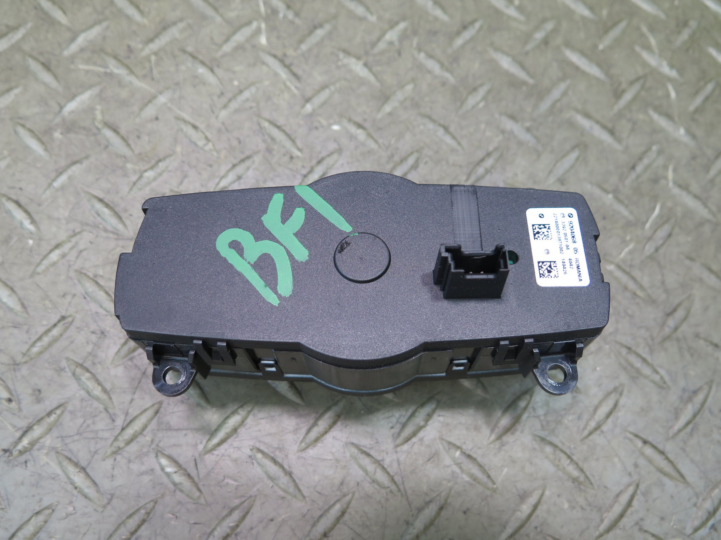 2011-2016 BMW F07 F10 M5 Headlight Light Lamp Dimmer Control Switch 9204068 OEM