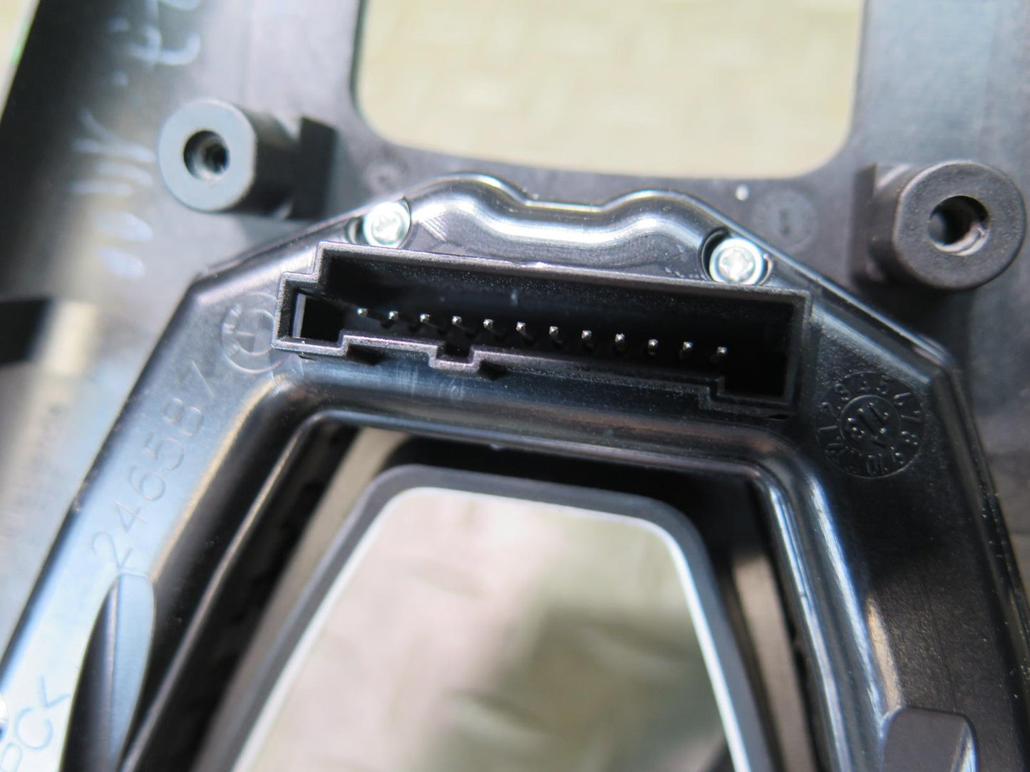 2011-2016 BMW F07 F10 M5 Center Console Trim Bezel Panel w Switches 7846344