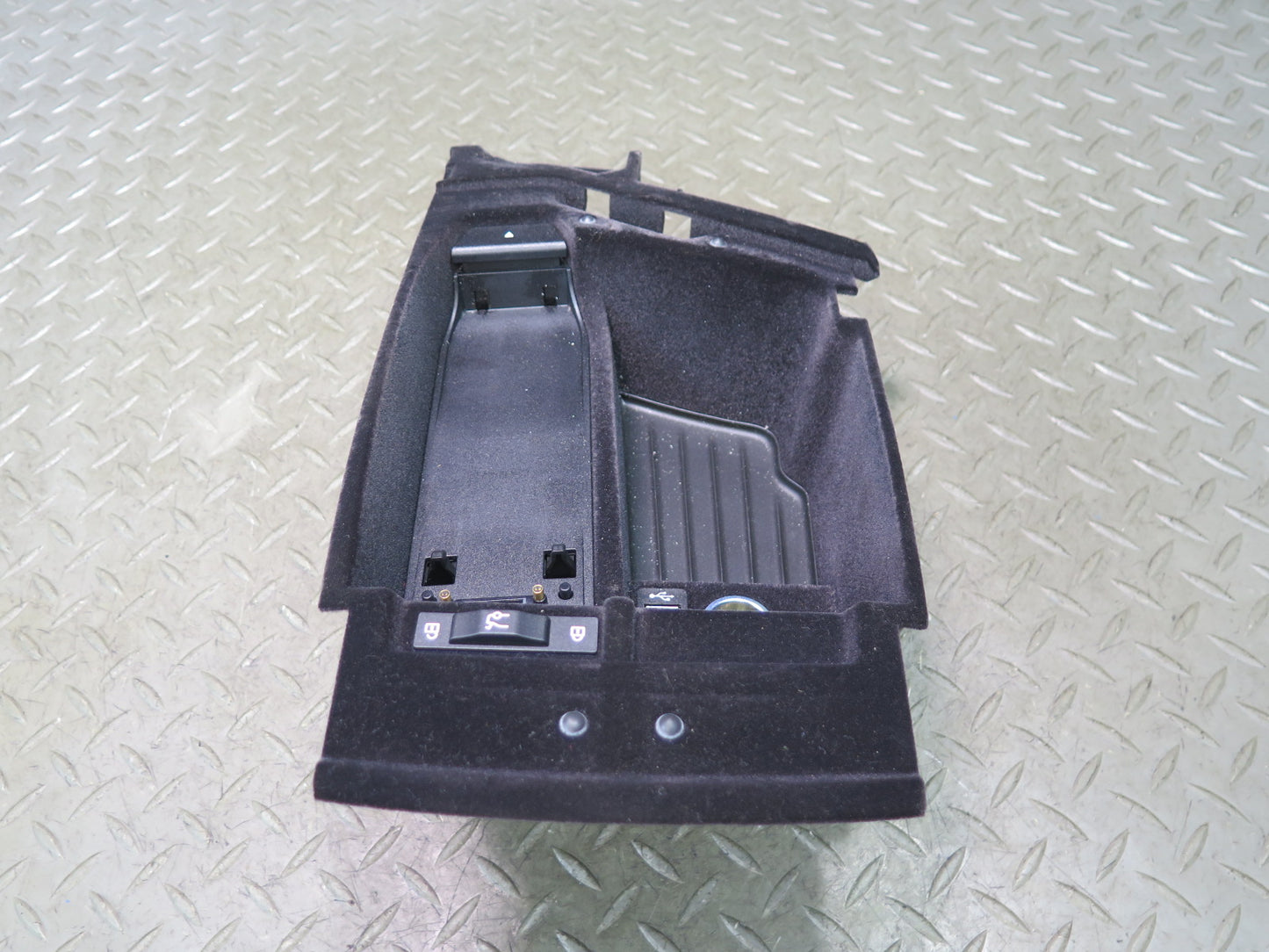 2012-2016 BMW F10 M5 Center Console Compartment Storage w USB Port & AUX