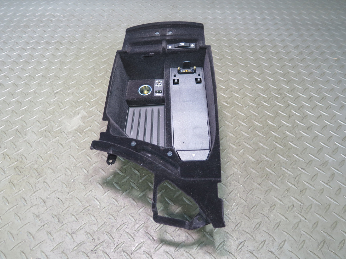 2012-2016 BMW F10 M5 Center Console Compartment Storage w USB Port & AUX