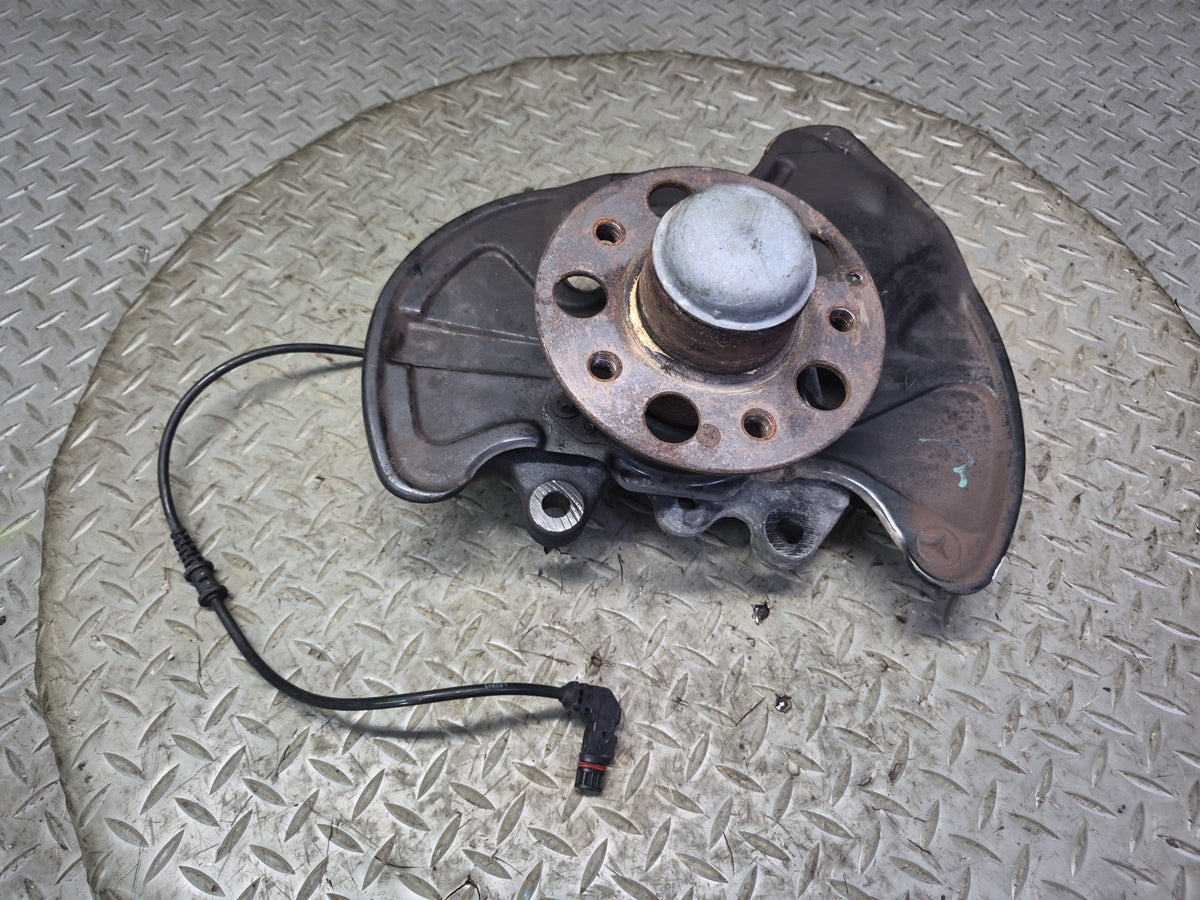 05-11 Mercedes R171 SLK RWD Front Right Spindle Knuckle Wheel Hub Bearing OEM