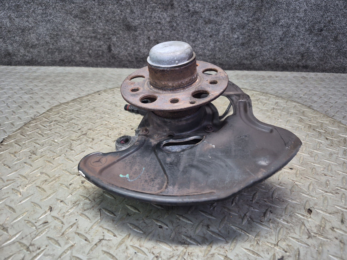 05-11 Mercedes R171 SLK RWD Front Right Spindle Knuckle Wheel Hub Bearing OEM