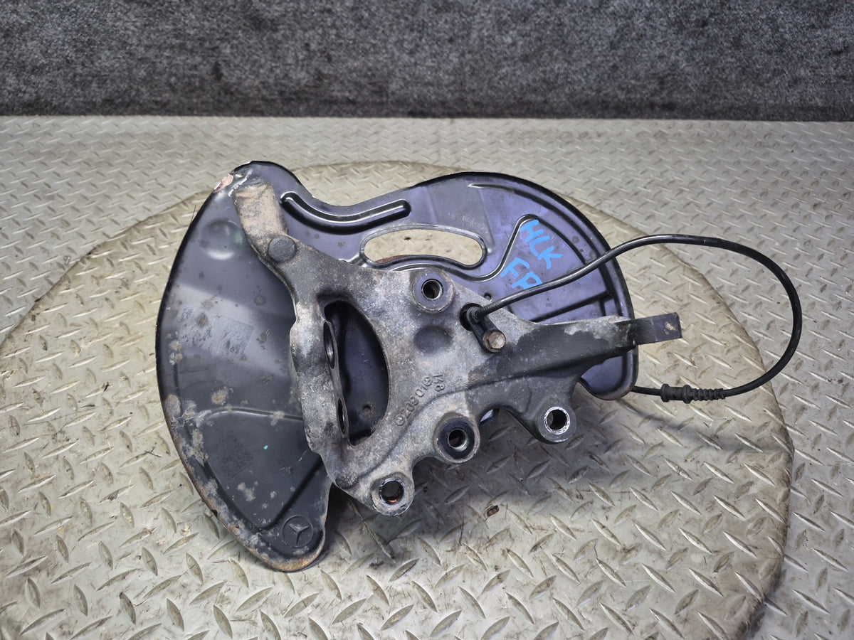05-11 Mercedes R171 SLK RWD Front Right Spindle Knuckle Wheel Hub Bearing OEM