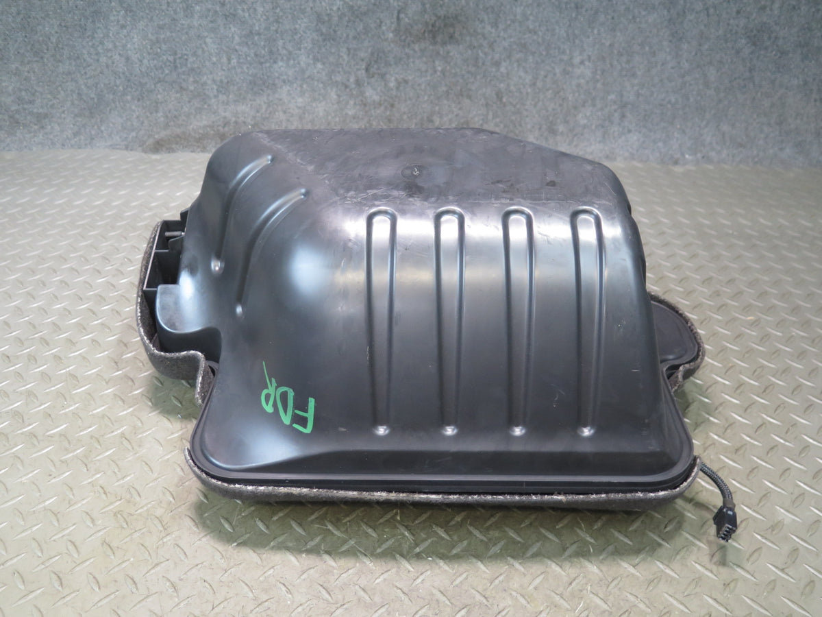 05-06 Dodge RAM SRT10 DR Infinity Subwoofer Speaker Box 05029729AB OEM