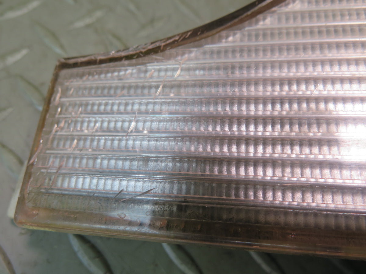 97-99 Mercedes W140 S420 S500 Sedan Rear Right Tail Light Lamp Damaged