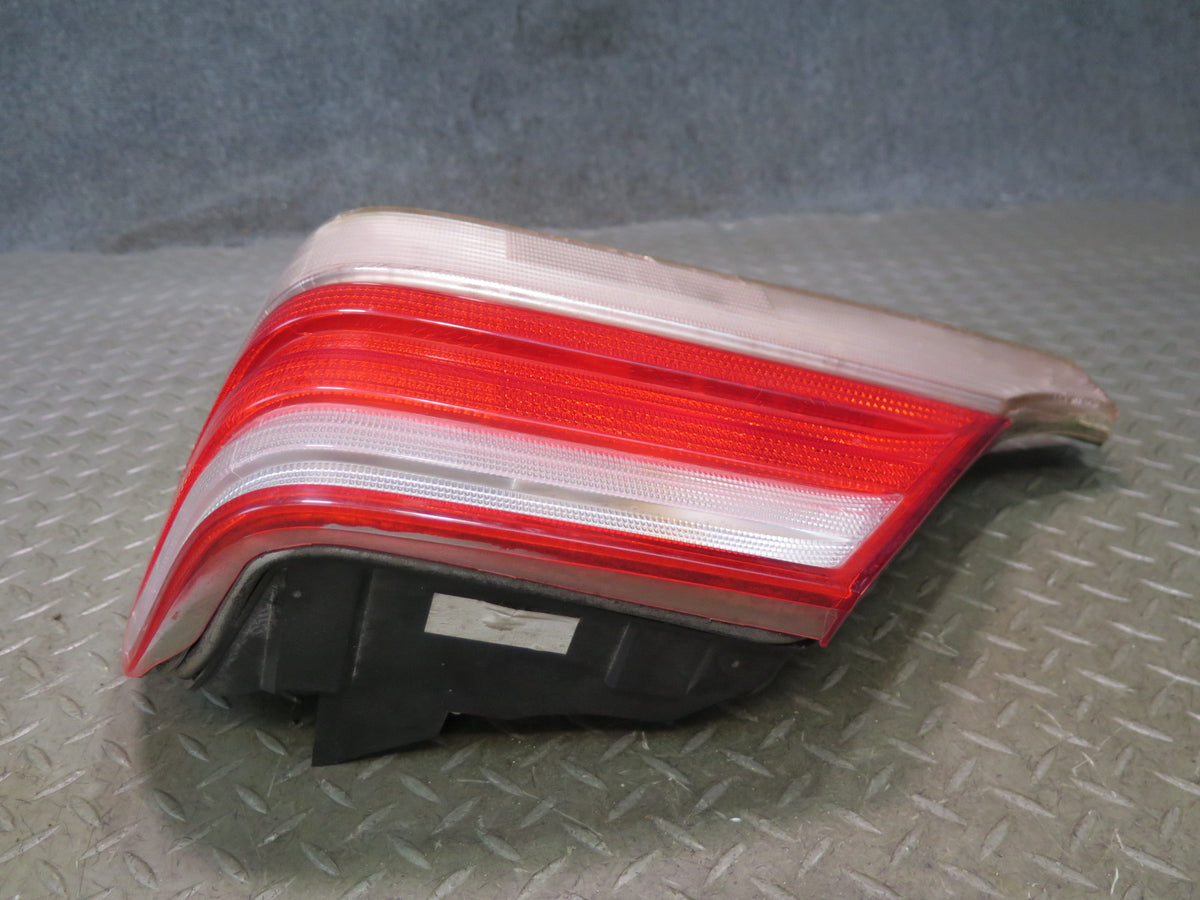 97-99 Mercedes W140 S420 S500 Sedan Rear Right Tail Light Lamp Damaged