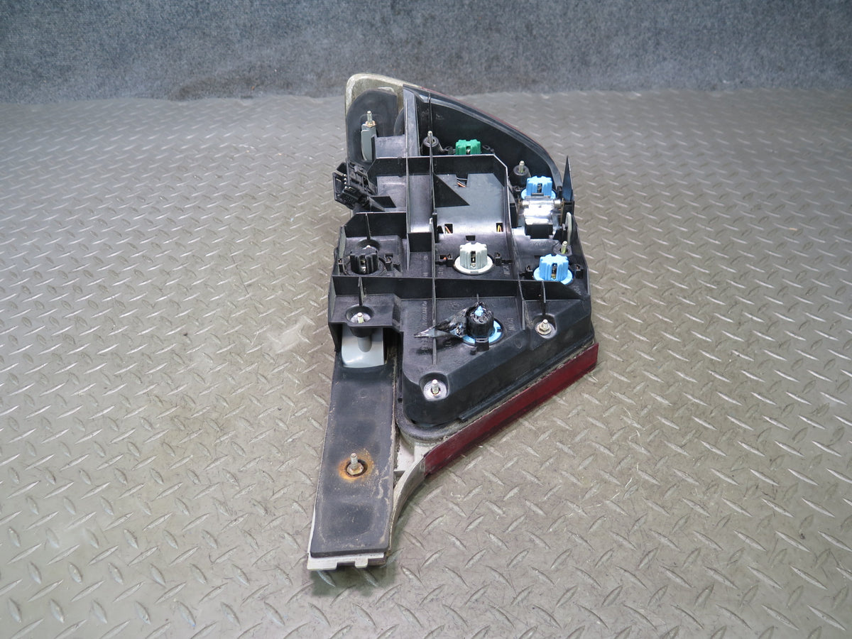 97-99 Mercedes W140 S420 S500 Sedan Rear Right Tail Light Lamp Damaged