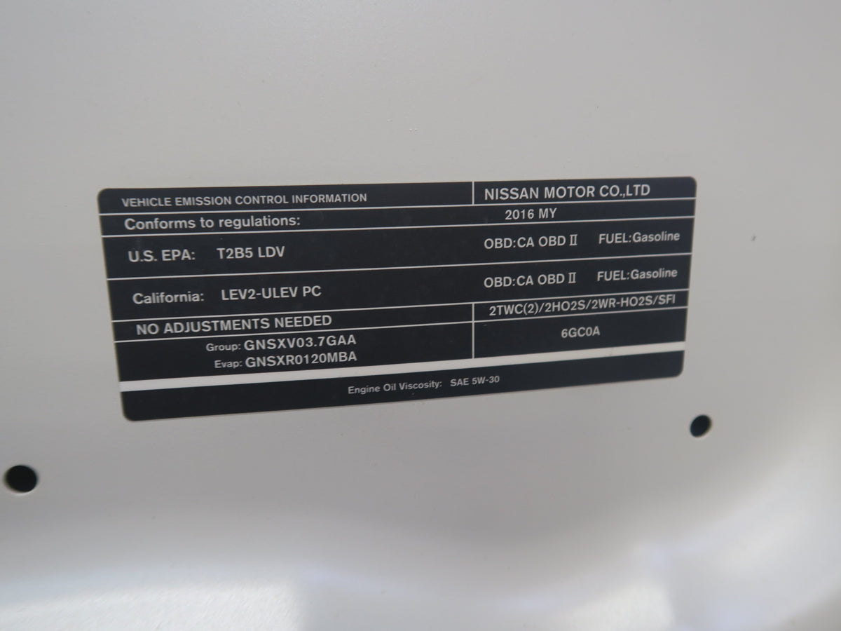 09-20 Nissan Z34 370Z Front Hood Bonnet Shell Panel Cover Pearl White OEM