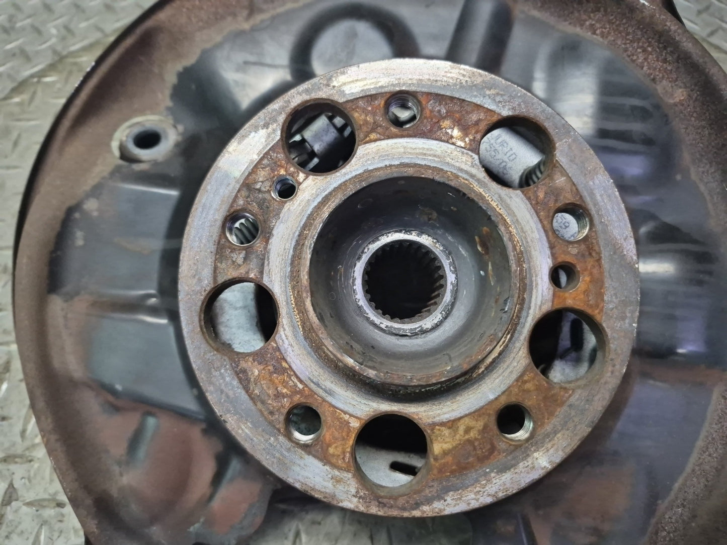 05-11 Mercedes R171 Slk-class Rear Left Spindle Knuckle Wheel Hub Bearing OEM