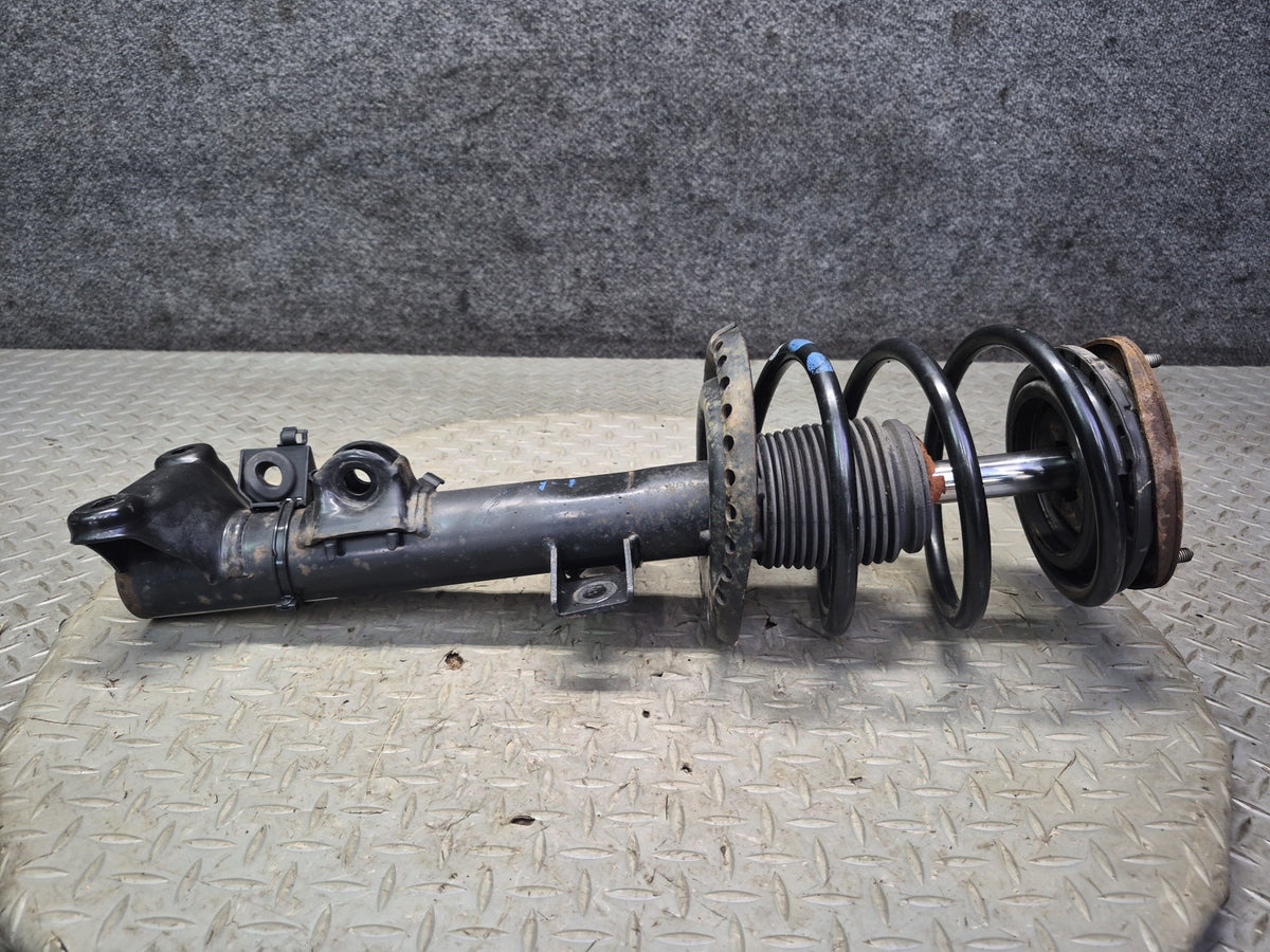 05-11 Mercedes R171 SLK RWD Set of 2 Front Left & Right Strut Shock Absorber OEM