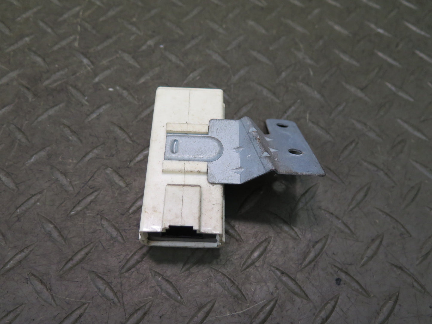 84-89 Nissan Z31 300ZX Tail Light Lamp  Brake Control Module 2842689908 OEM