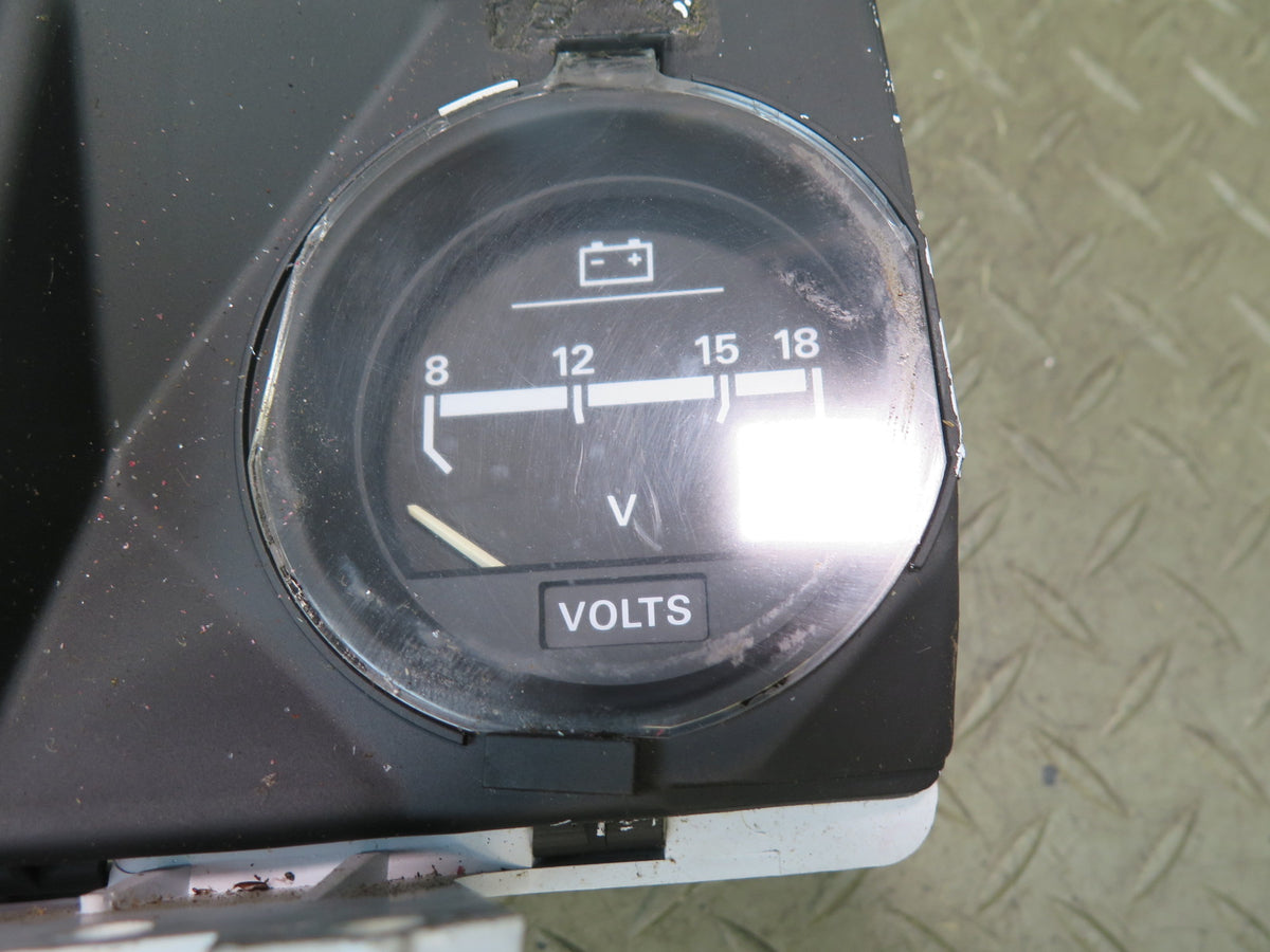 87-89 Nissan Z31 300ZX Battery Voltage & Oil Pressure Gauge OEM