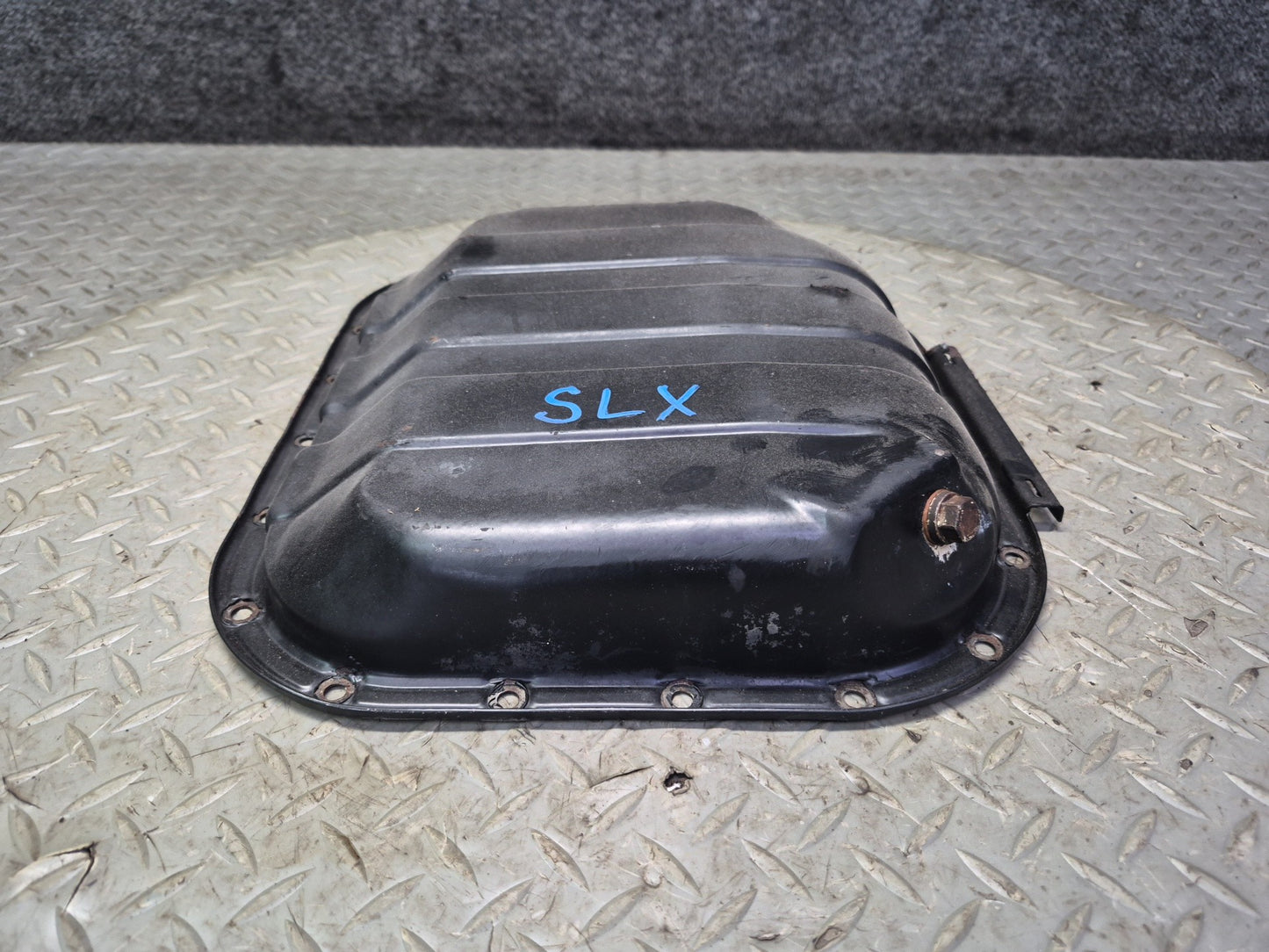 96-98 Mercedes R129 SL500 Engine Motor Lower Oil Pan OEM