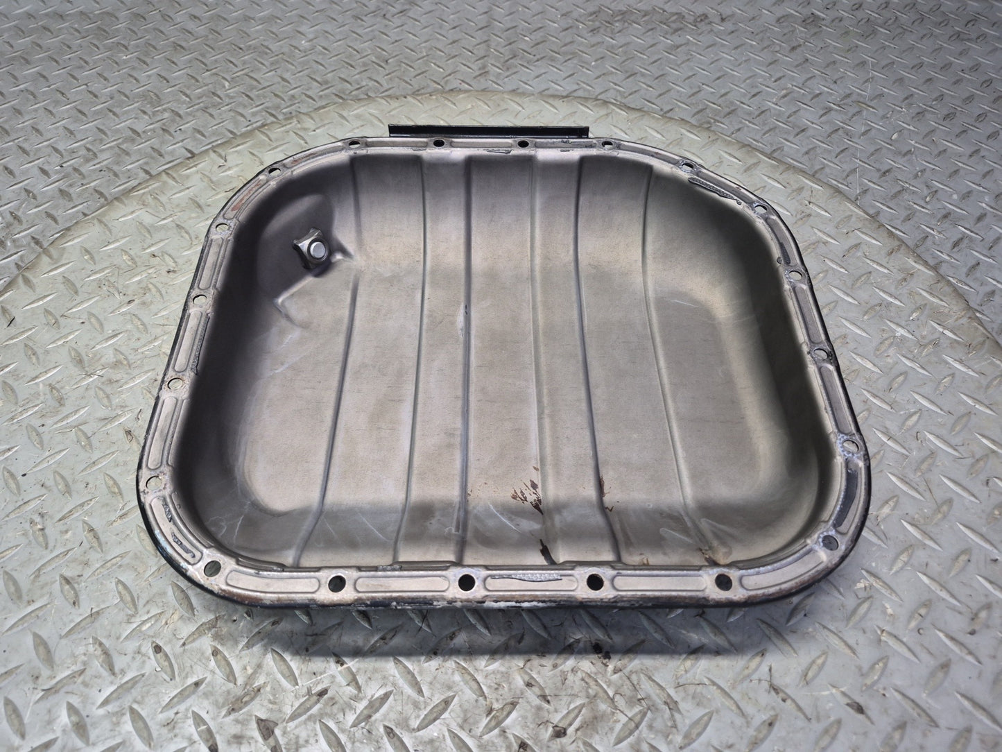 96-98 Mercedes R129 SL500 Engine Motor Lower Oil Pan OEM