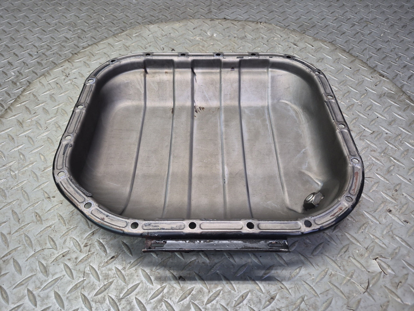 96-98 Mercedes R129 SL500 Engine Motor Lower Oil Pan OEM
