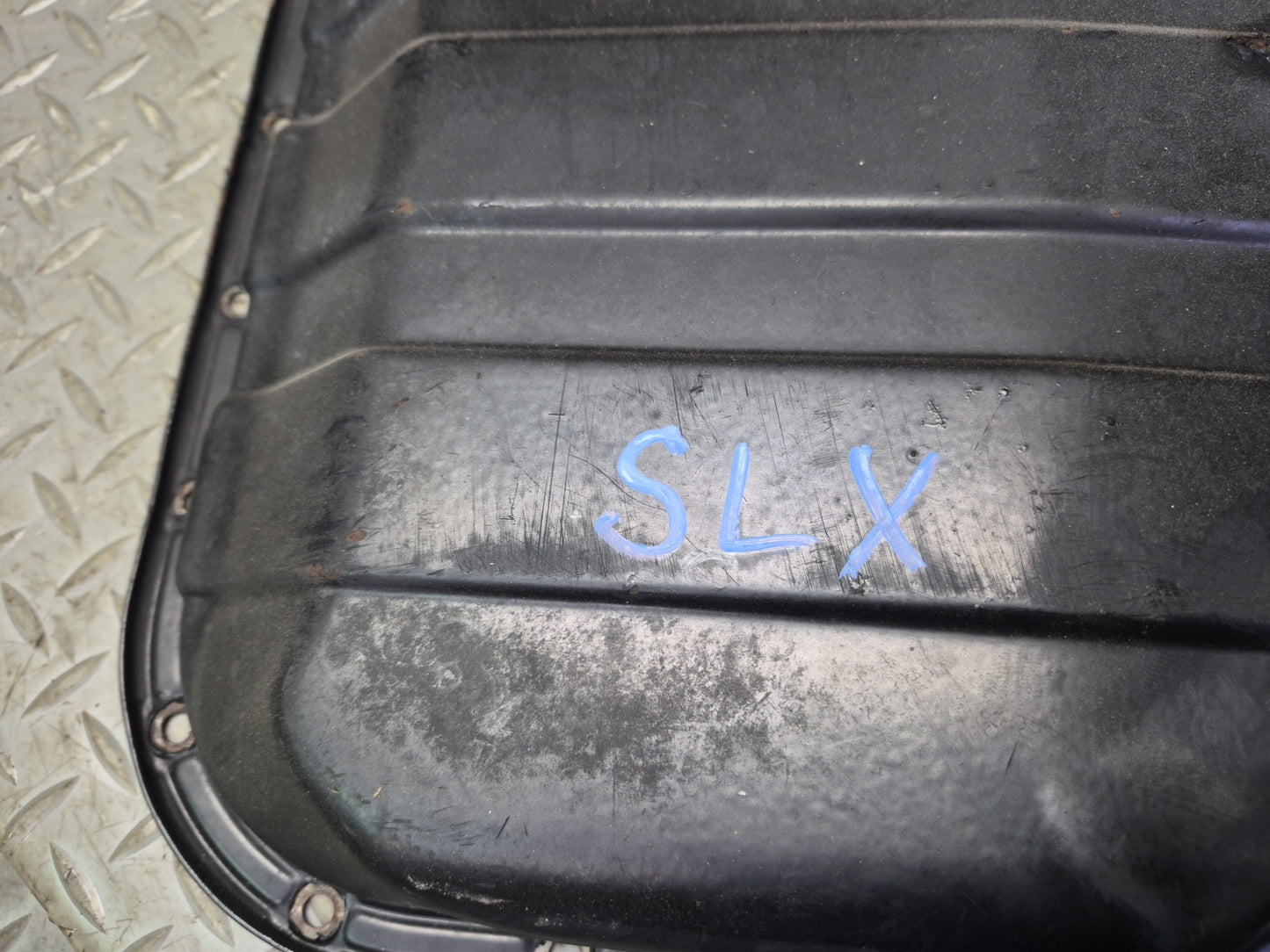 96-98 Mercedes R129 SL500 Engine Motor Lower Oil Pan OEM