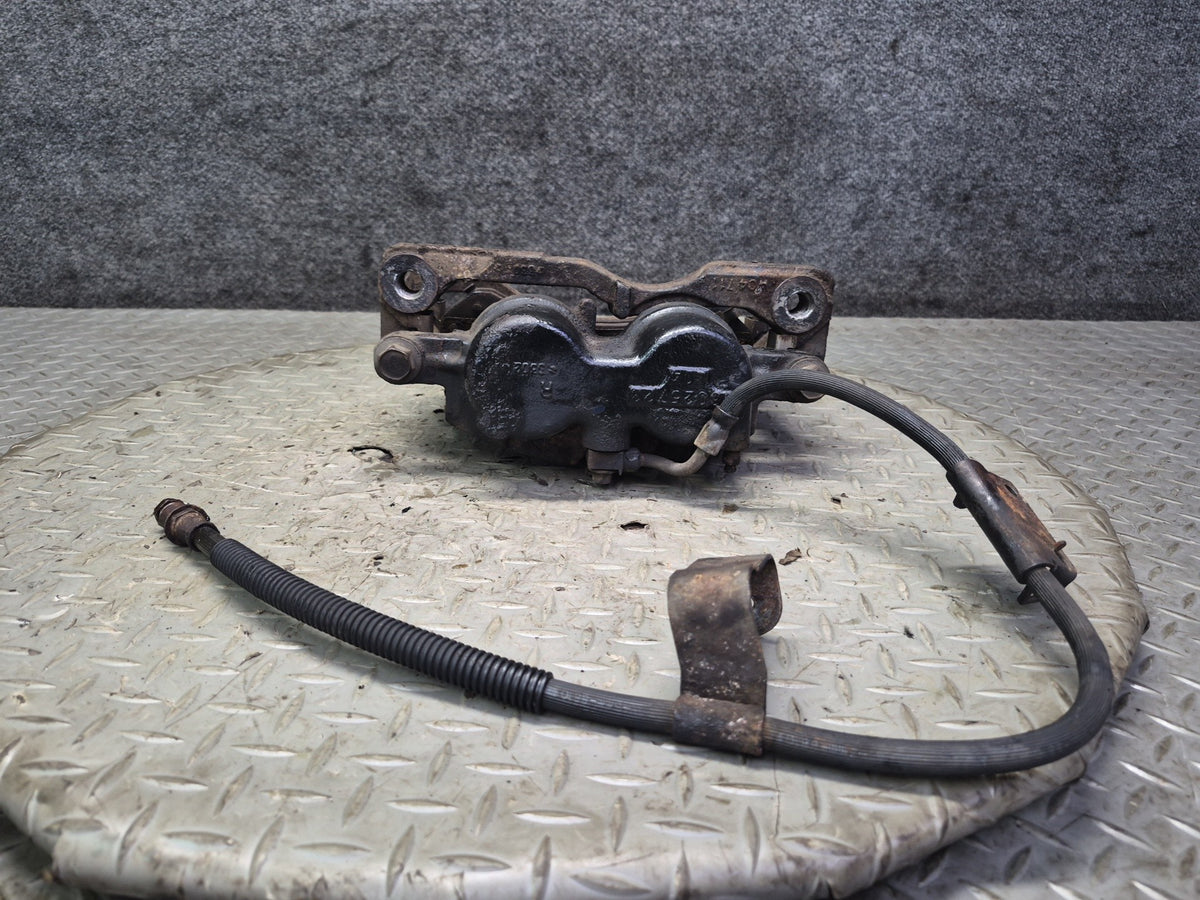 2003-2009 Hummer H2 AWD Front Left & Right Side Brake Caliper Set of 2