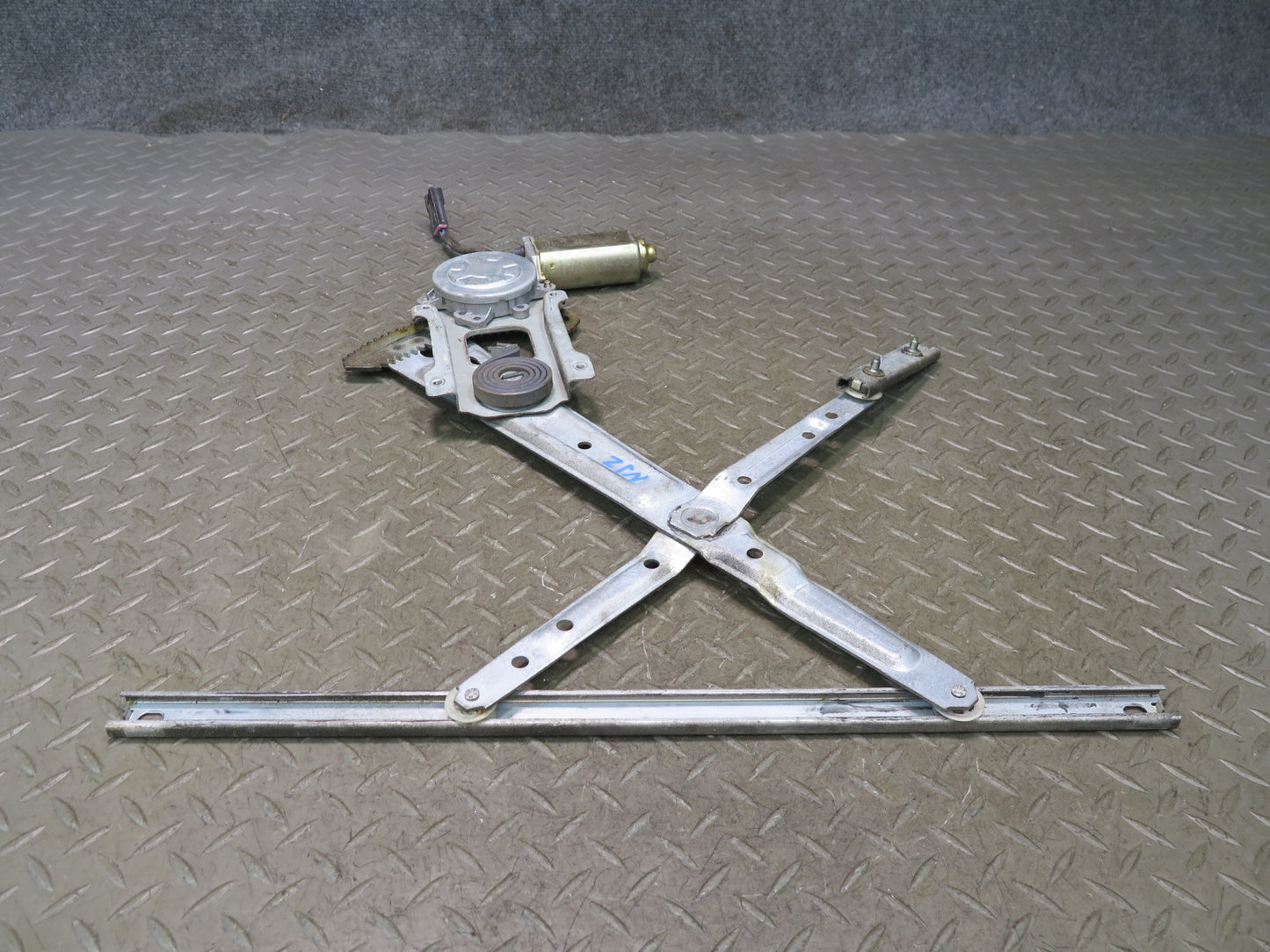 84-89 Nissan Z31 300ZX 2+0 Left Driver Door Window Regulator w Motor OEM